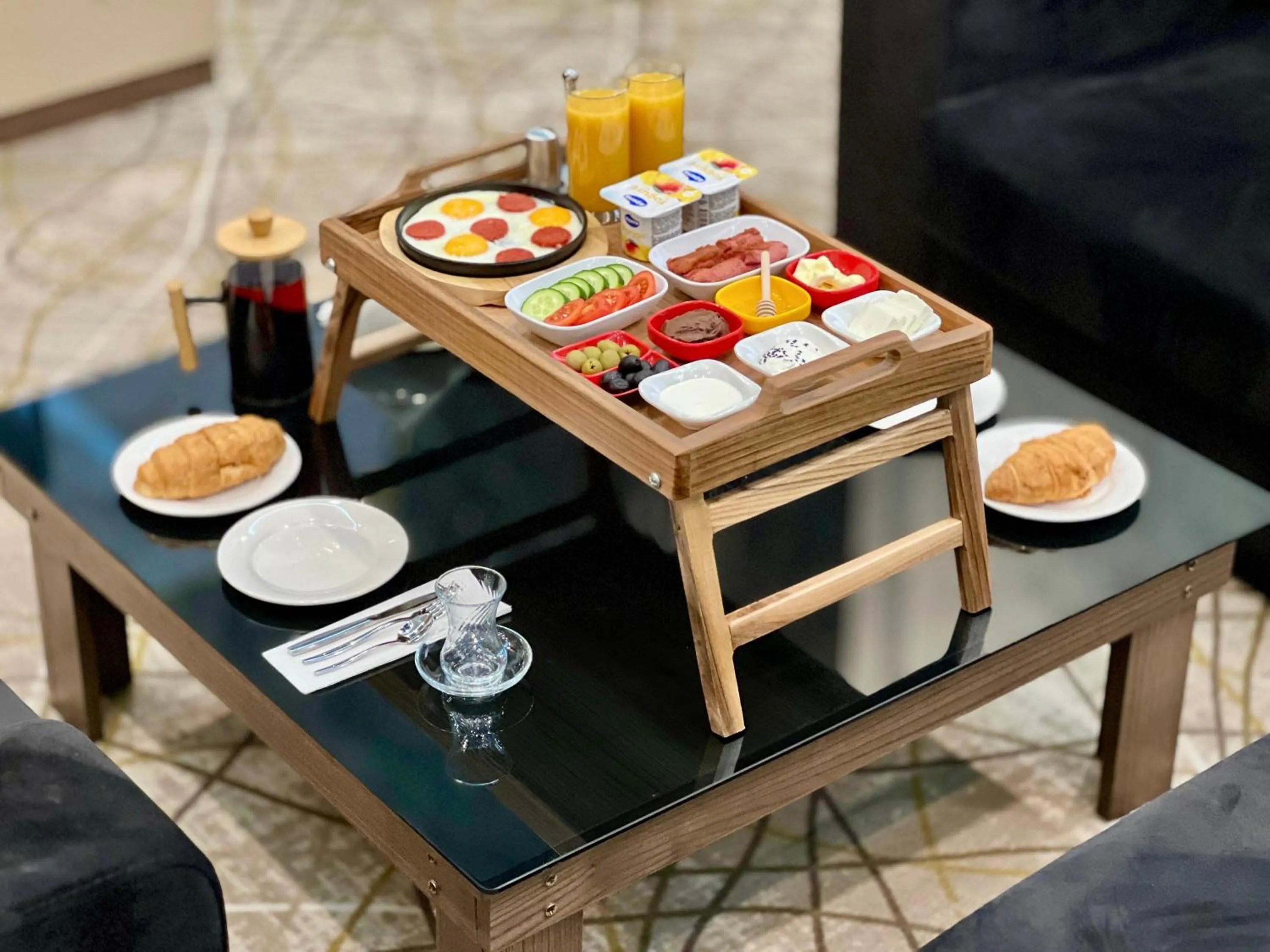 Breakfast in Royal Mansion Hotel