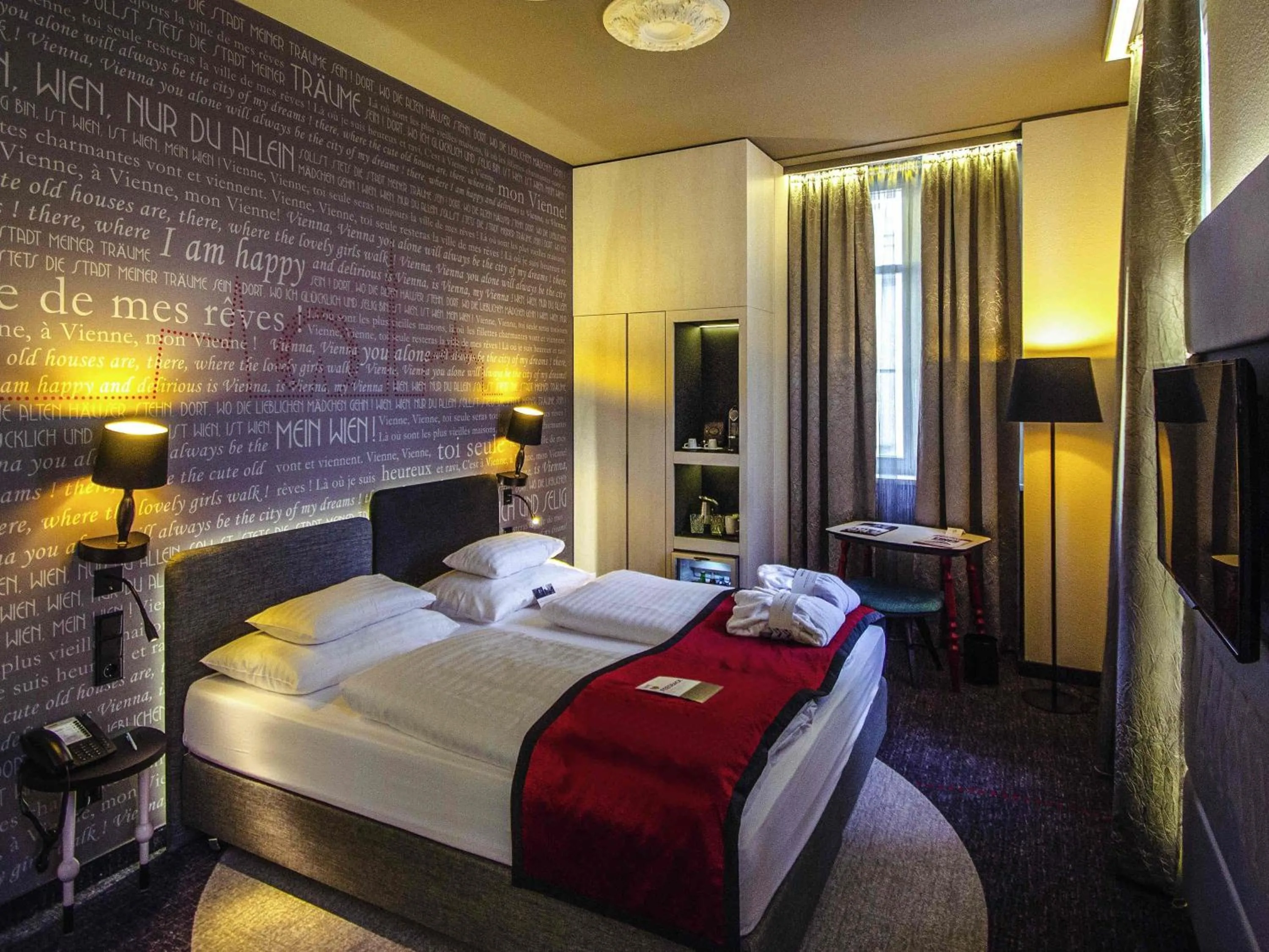 Bedroom, Bed in Mercure Vienna First