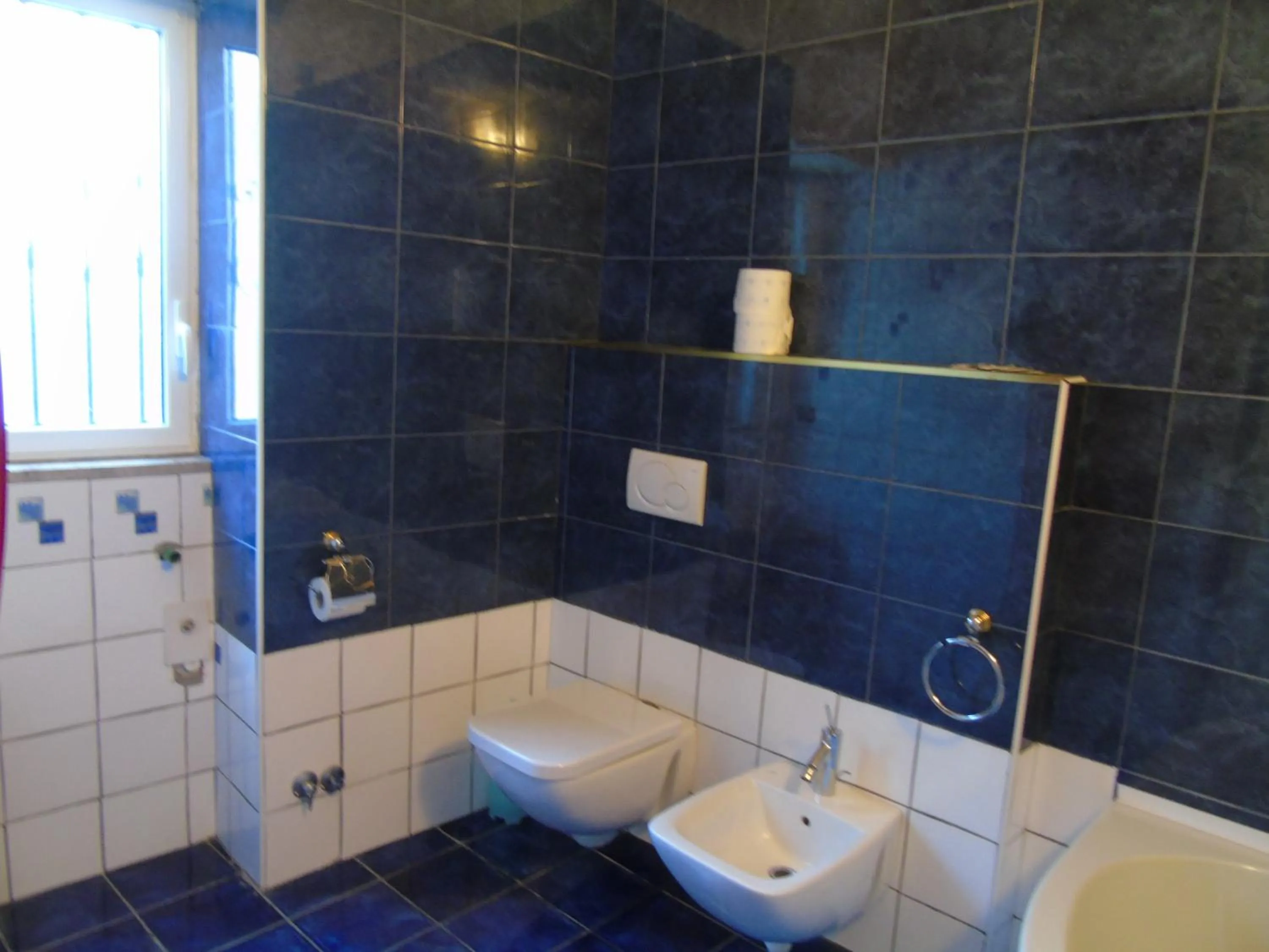 Bathroom in Hotel Rainbow