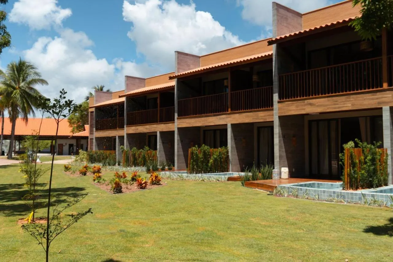 Costa Dourada Village