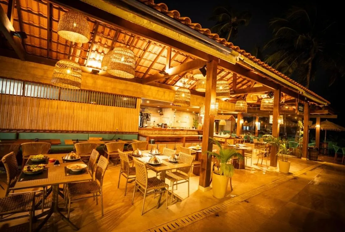 Restaurant/places to eat in Costa Dourada Village