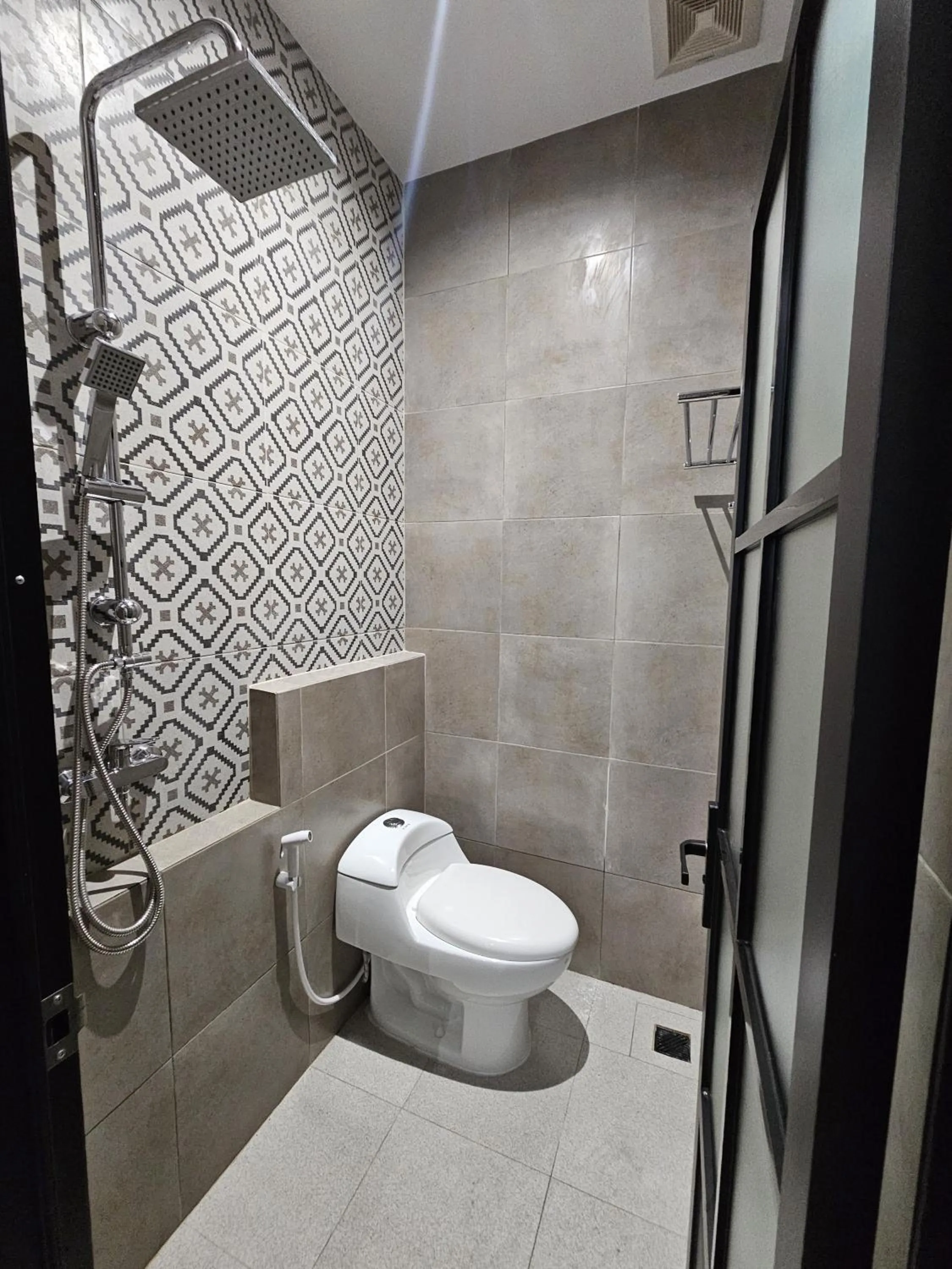 Shower in Mulyadi Suites Cianjur