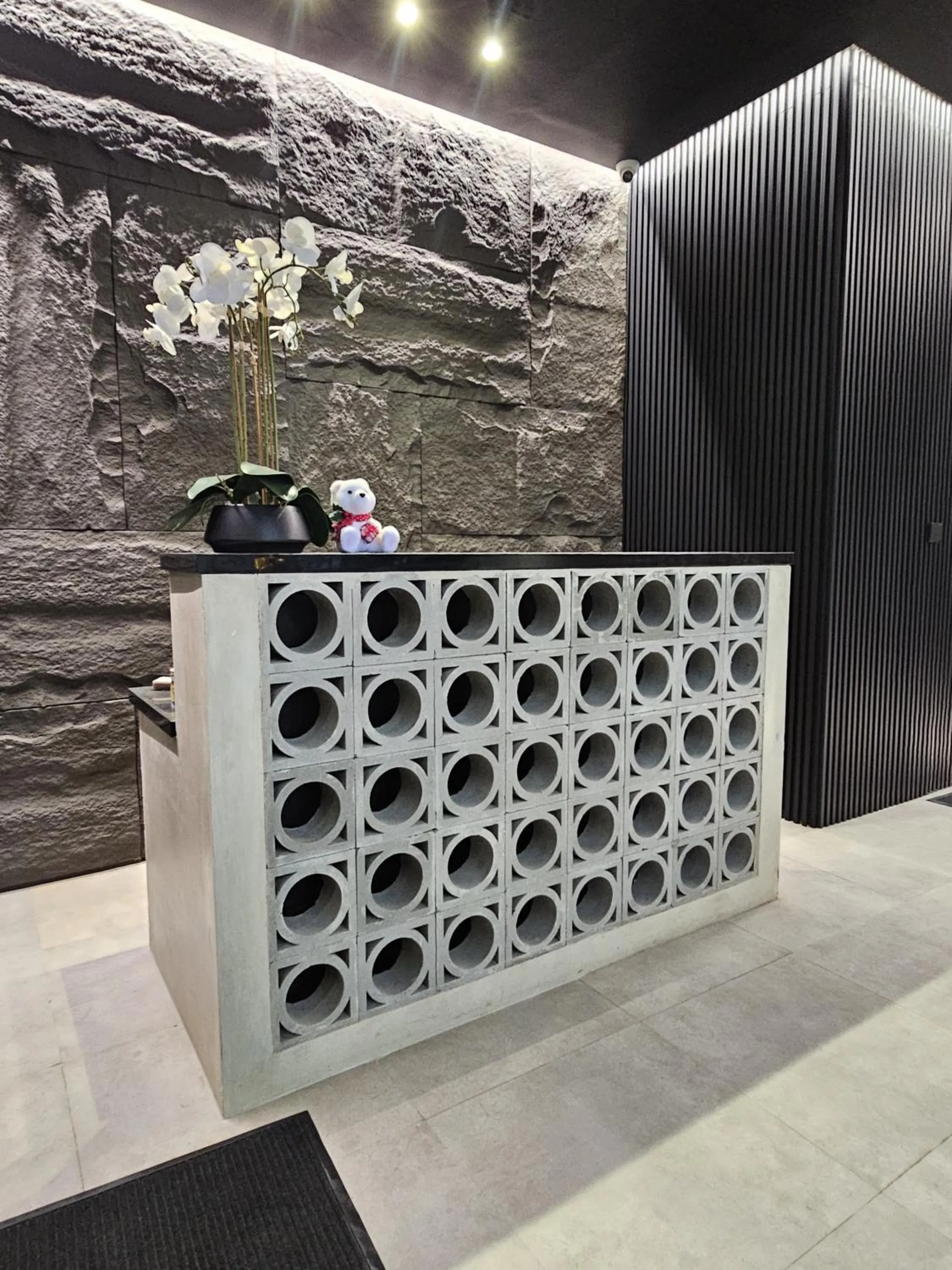 Lobby or reception in Mulyadi Suites Cianjur