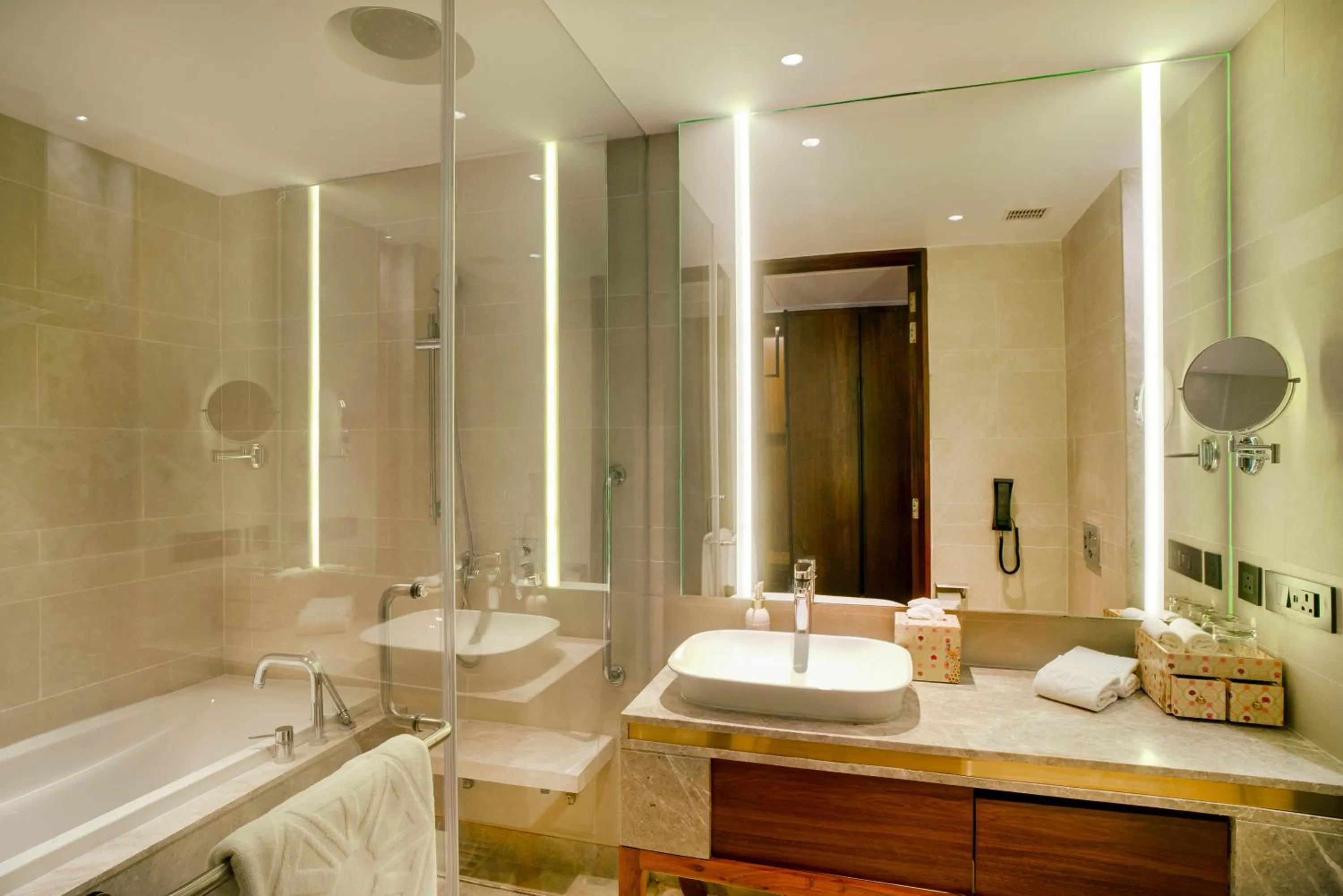 Bathroom in Taj Mussoorie Foothills, Dehradun