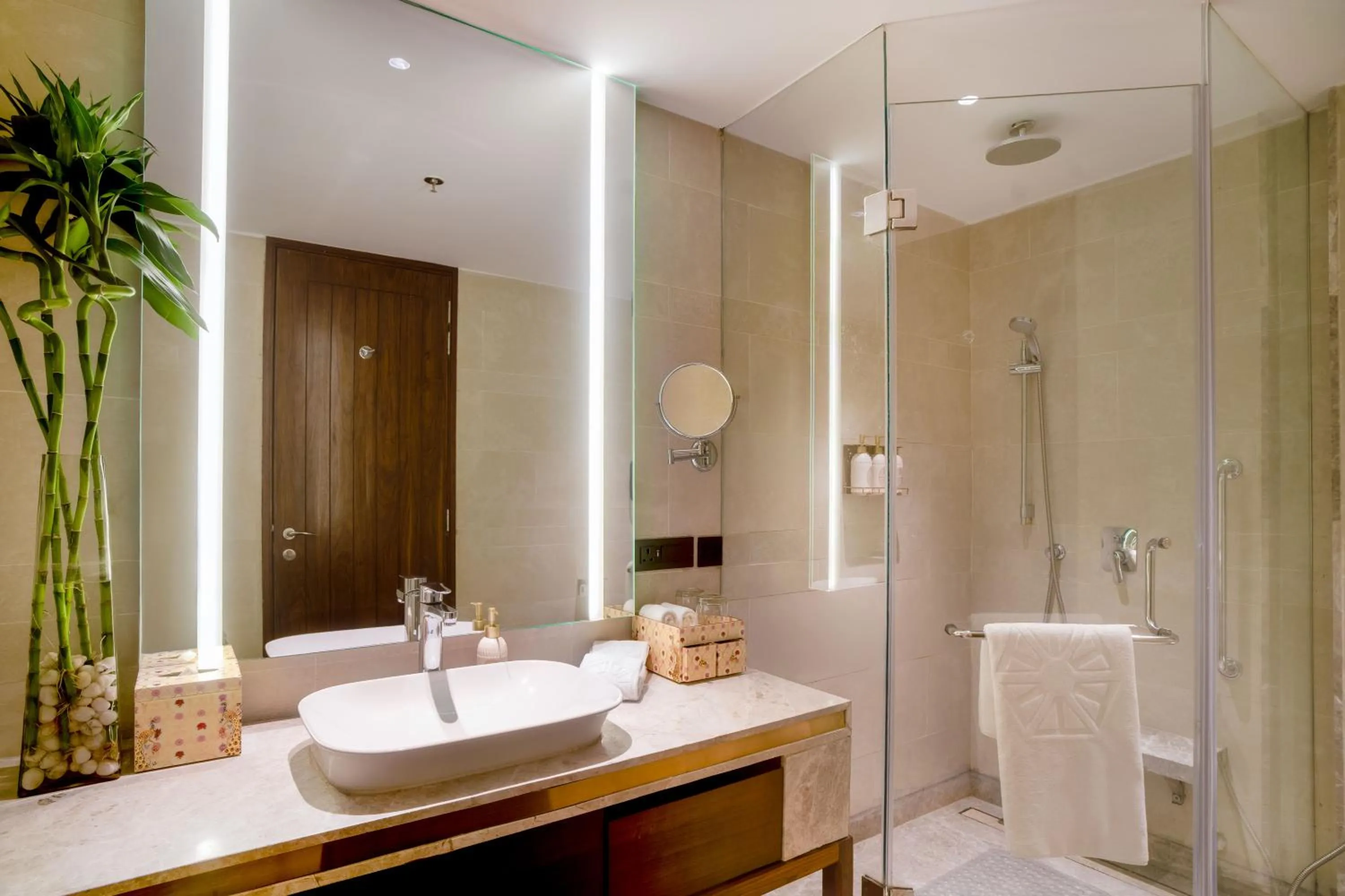 Bathroom in Taj Mussoorie Foothills, Dehradun