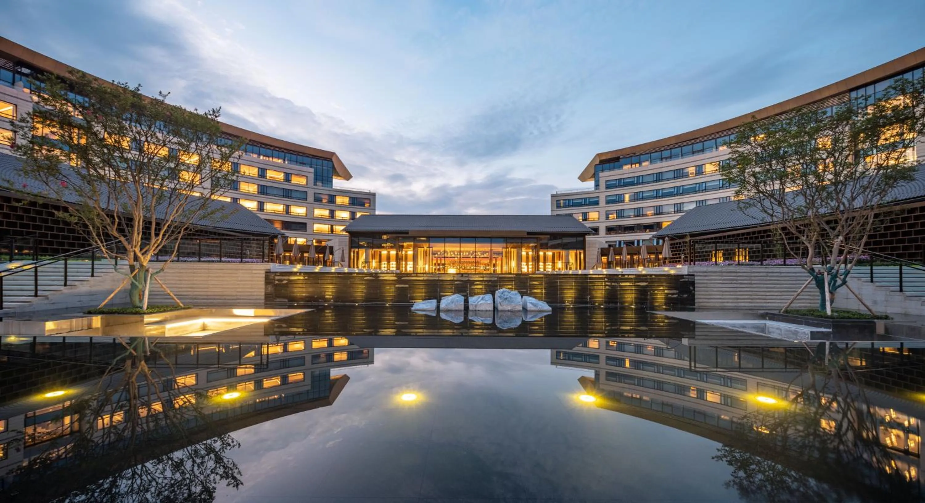 Property building in Tianfu Joyhub Air Hotel