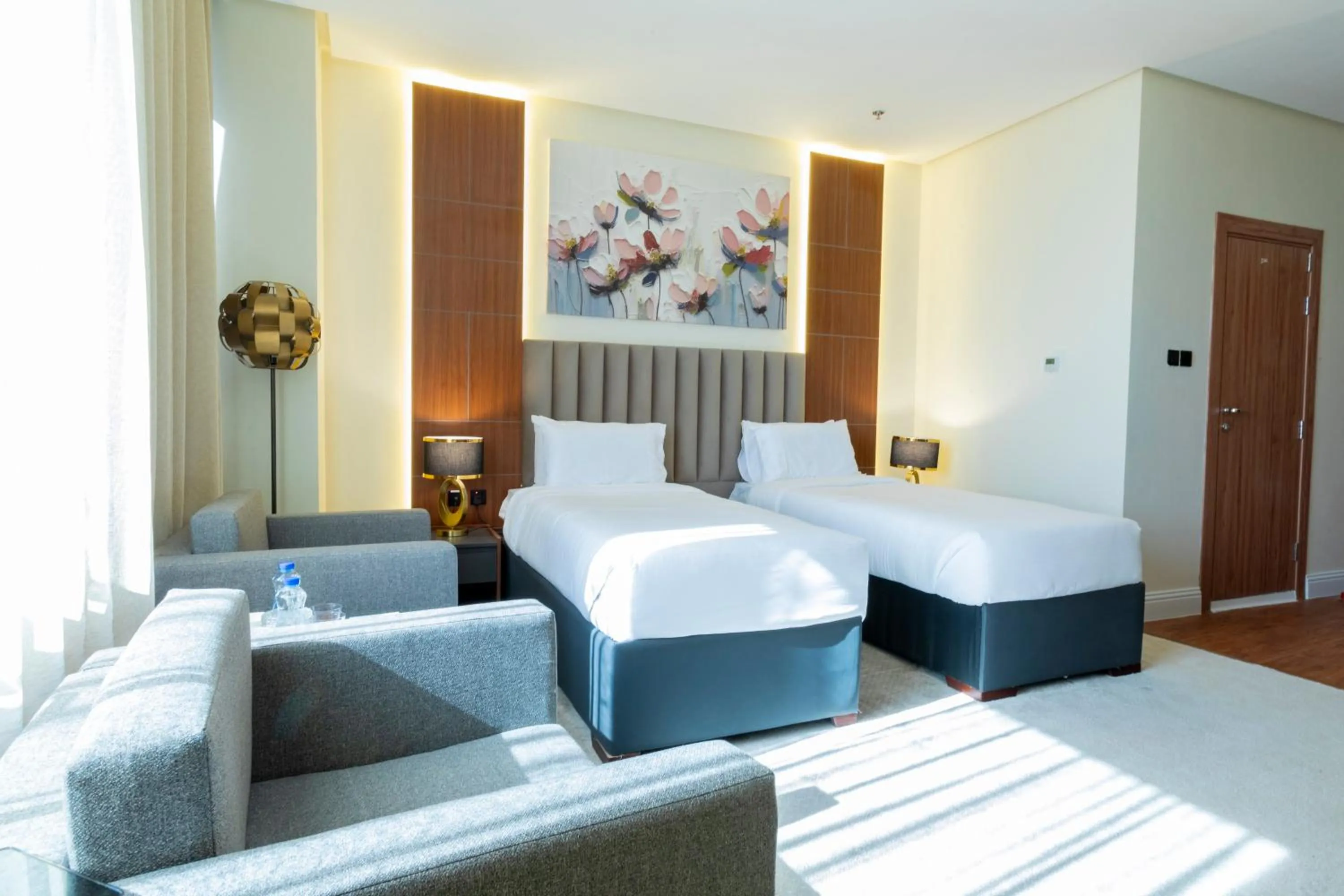 Bedroom, Bed in Park Avenues Hotel