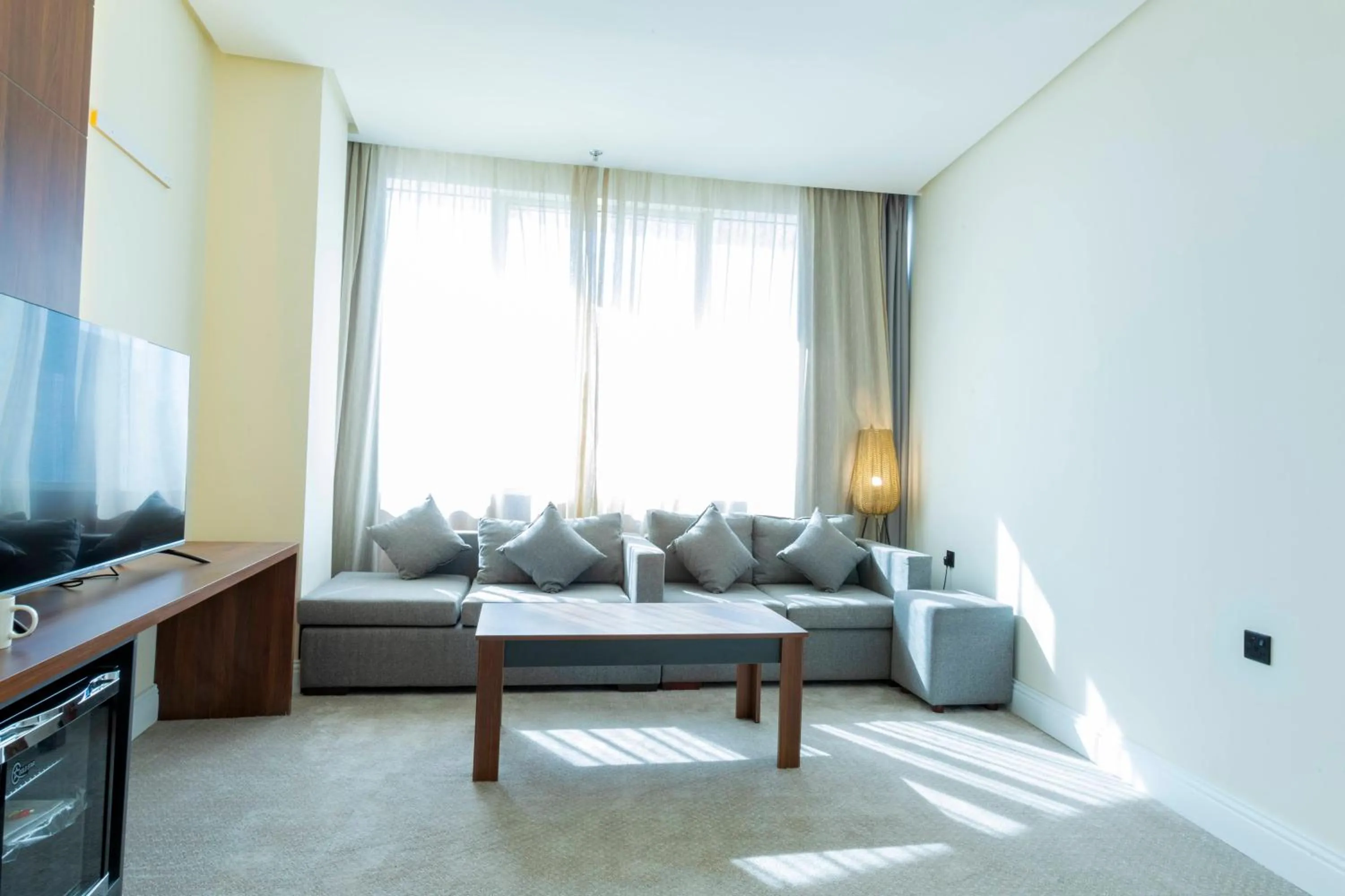 Living room in Park Avenues Hotel