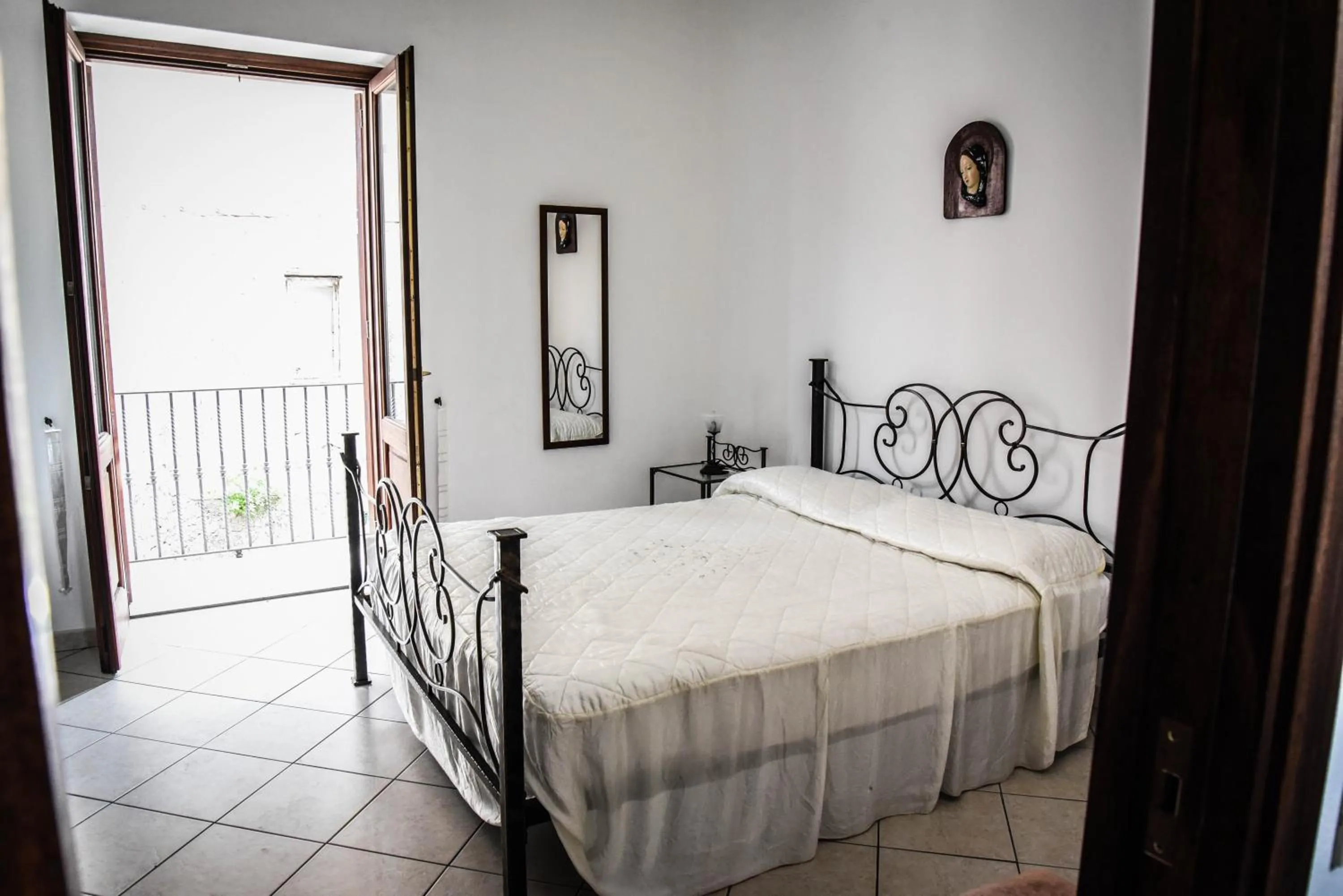 Bedroom, Bed in Malvasia 70