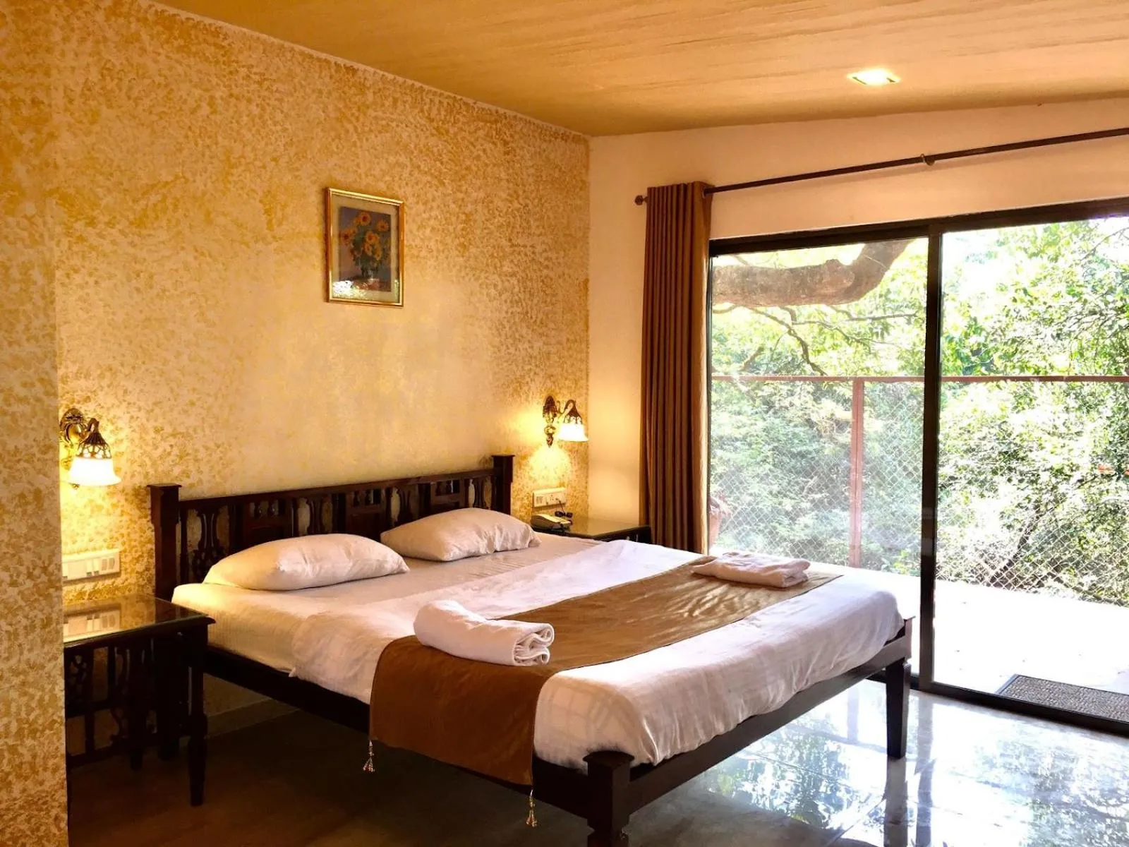 Bed in Honeywood Holiday Homes