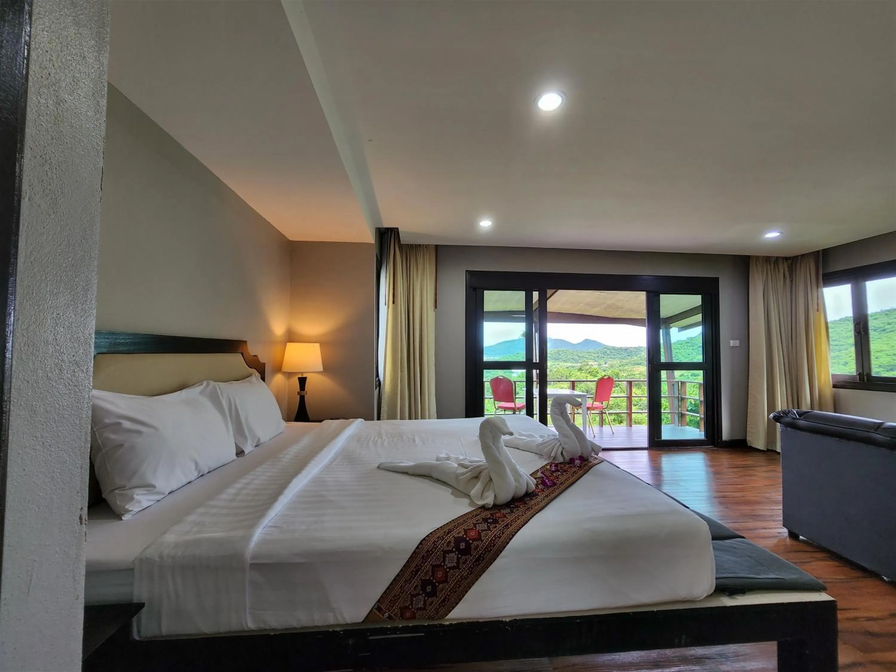 Guests, Bed in Hua Hin Home Hill