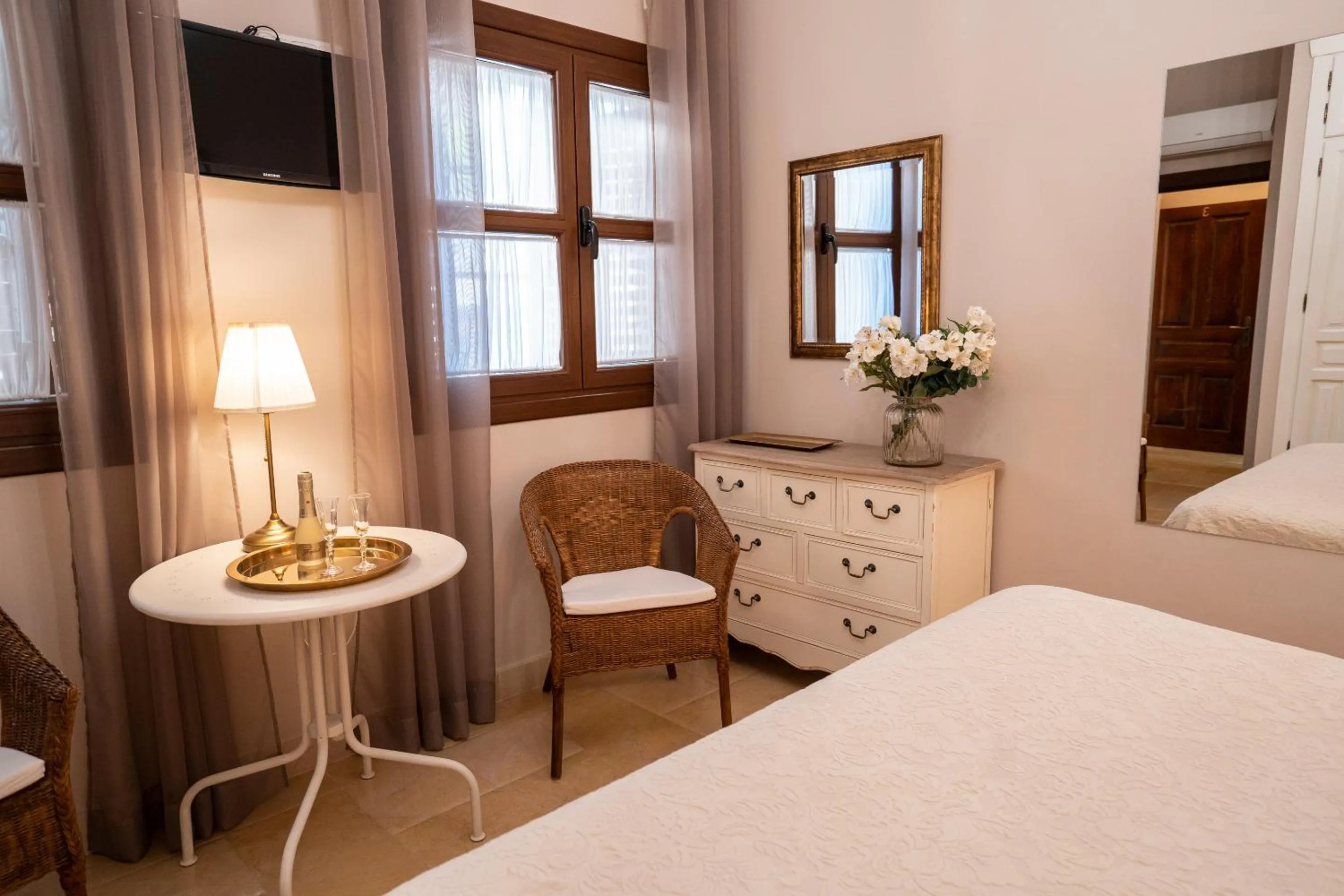 Bed in Hotel Azalea Playa