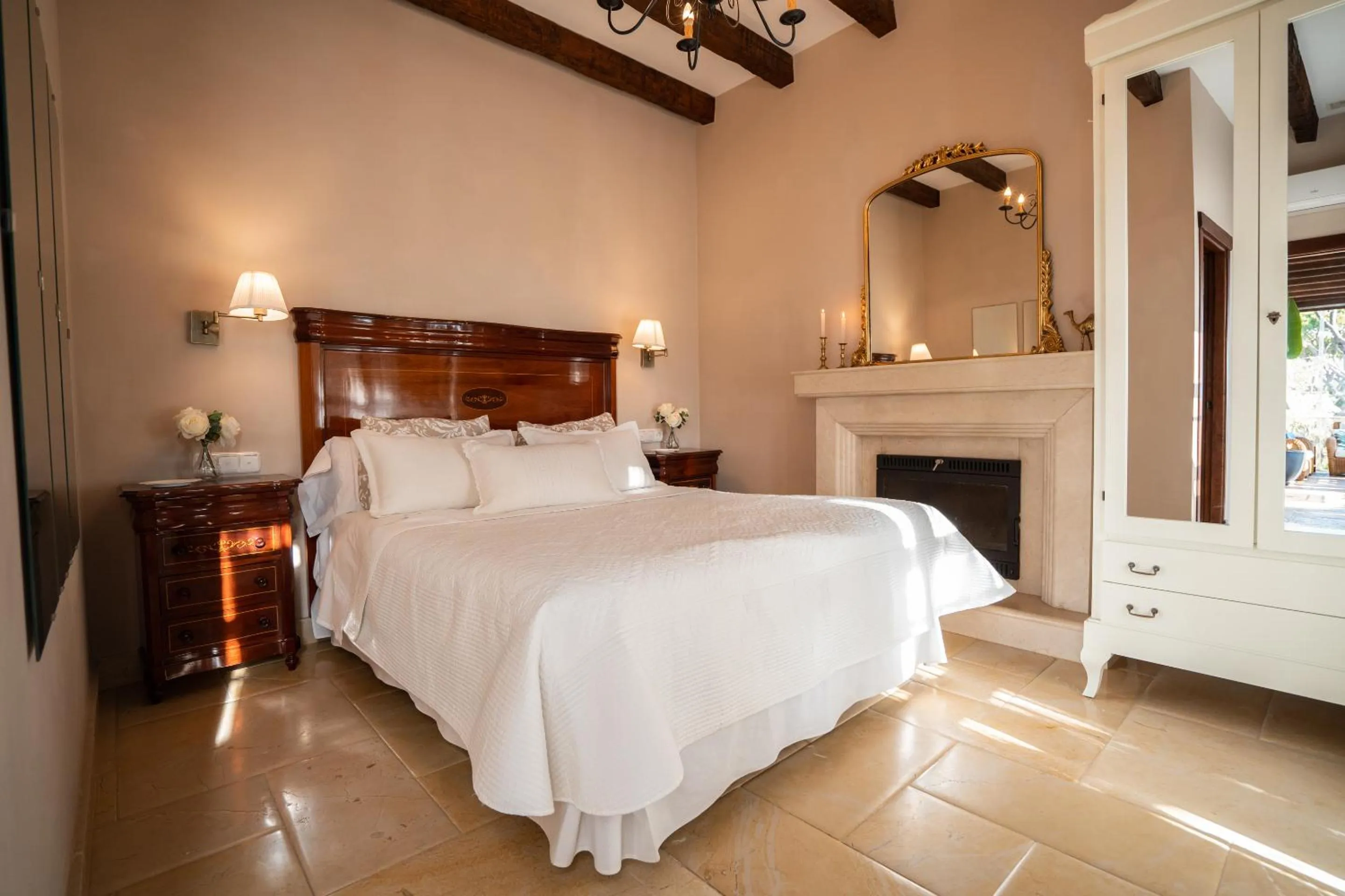 Bed in Hotel Azalea Playa