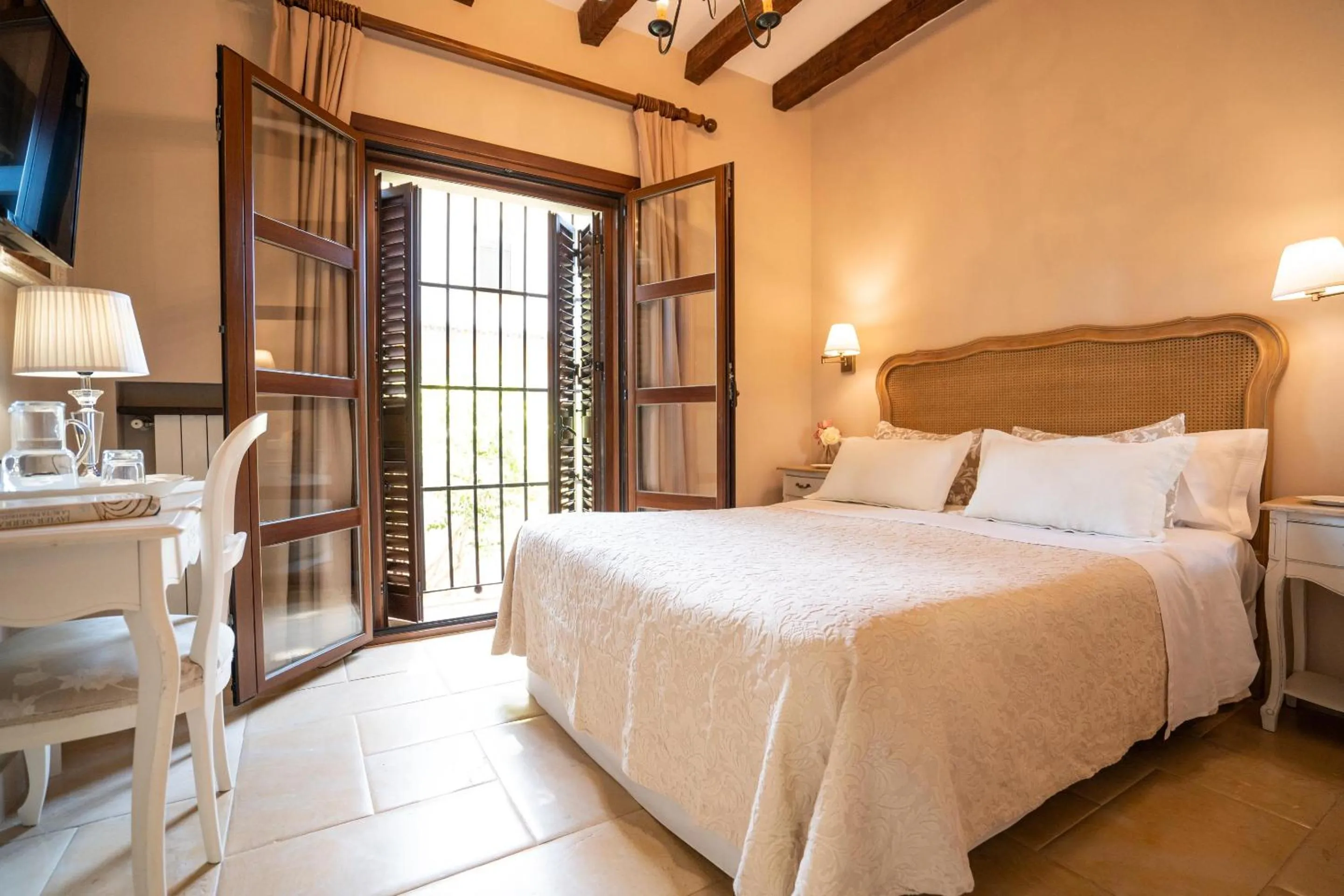 Bed in Hotel Azalea Playa