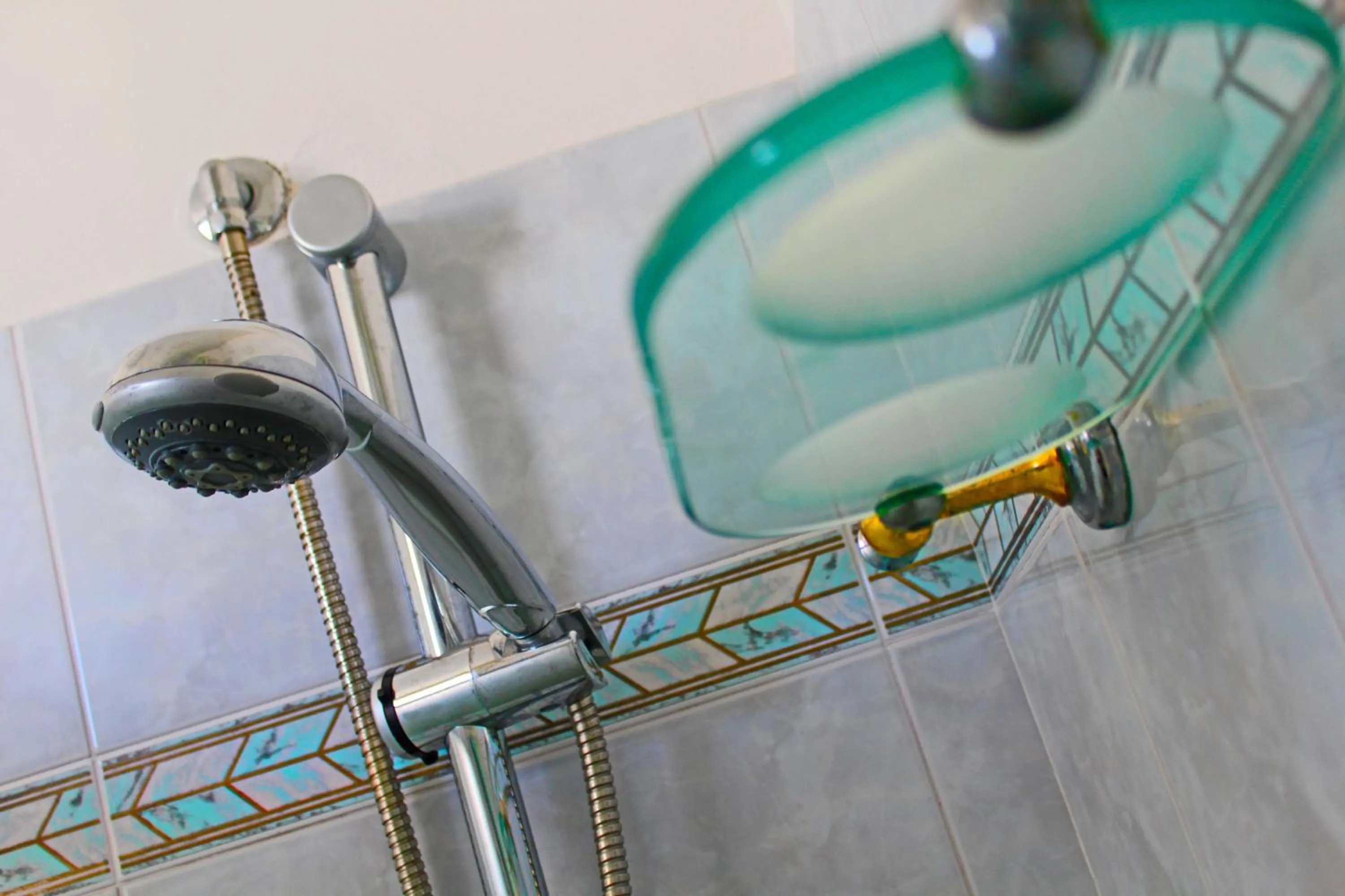 Bathroom in Hotel Bristol - a 30 mt dalla spiaggia