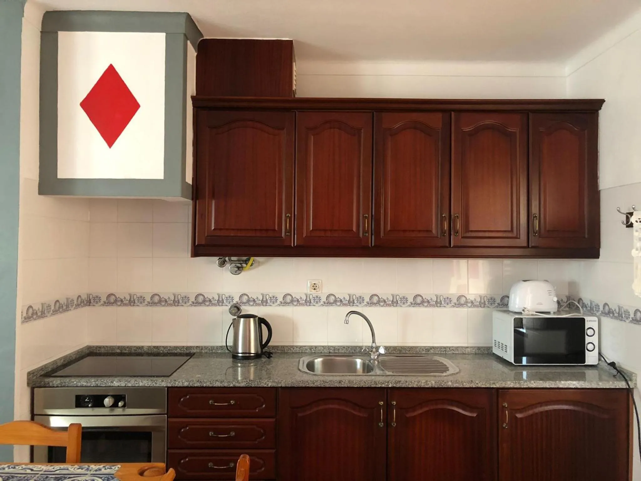 Kitchen or kitchenette in Camping Villa Park Zambujeira do Mar