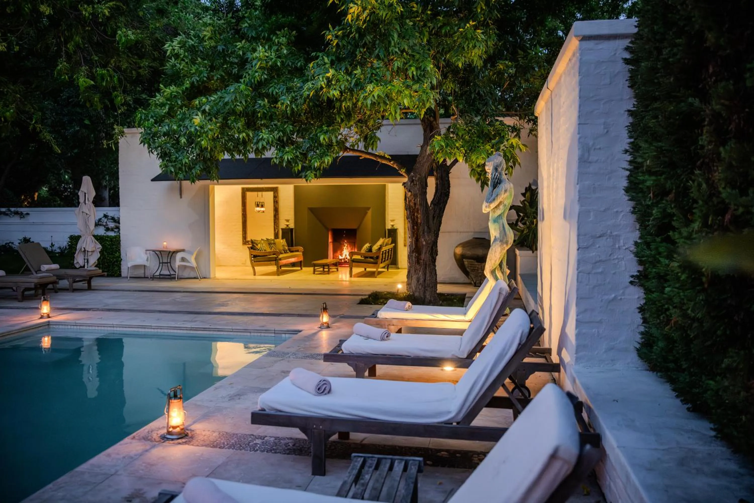 Property building in Grande Provence