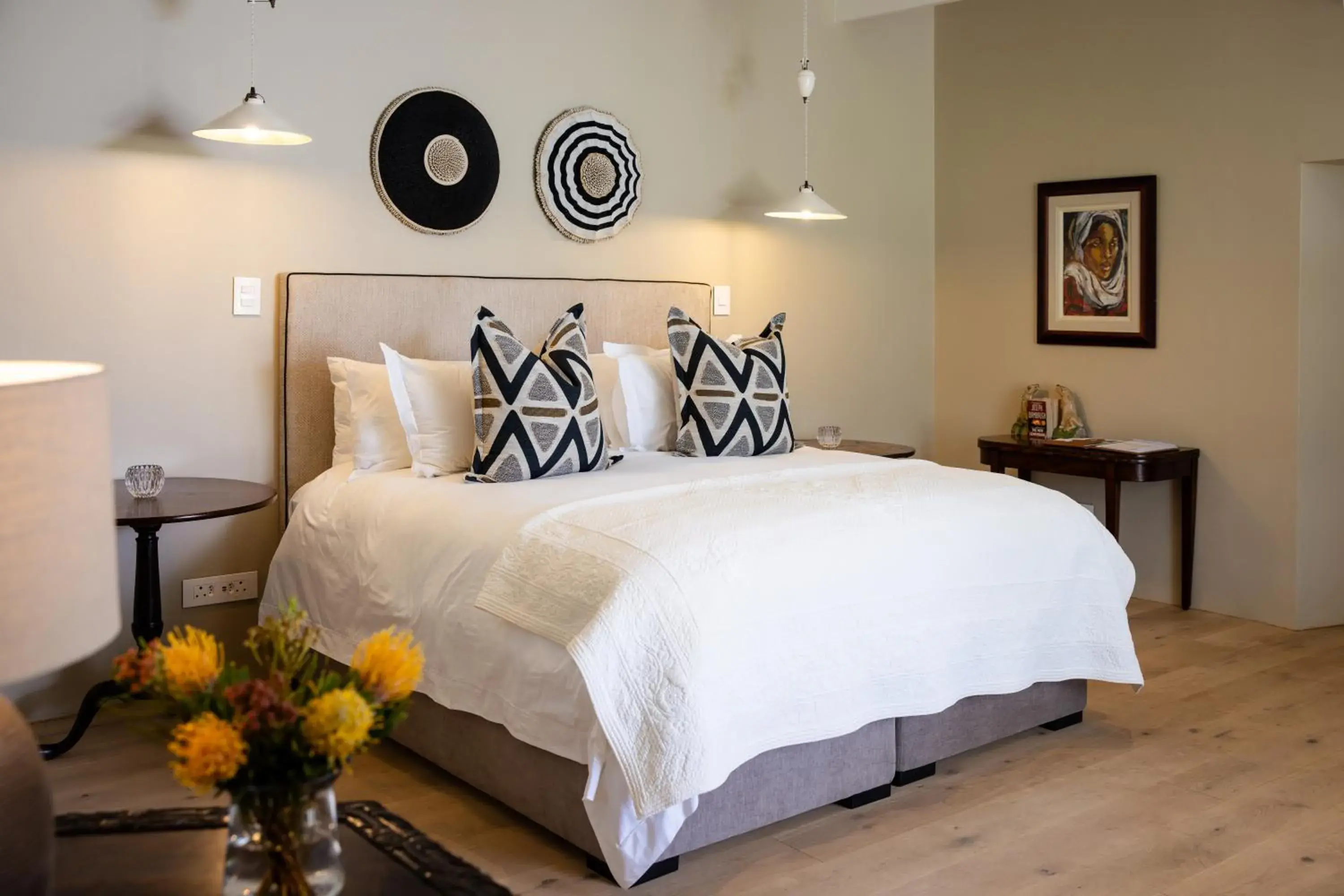 Deluxe Queen Suite in Grande Provence Deluxe Queen Suite in Grande Provence