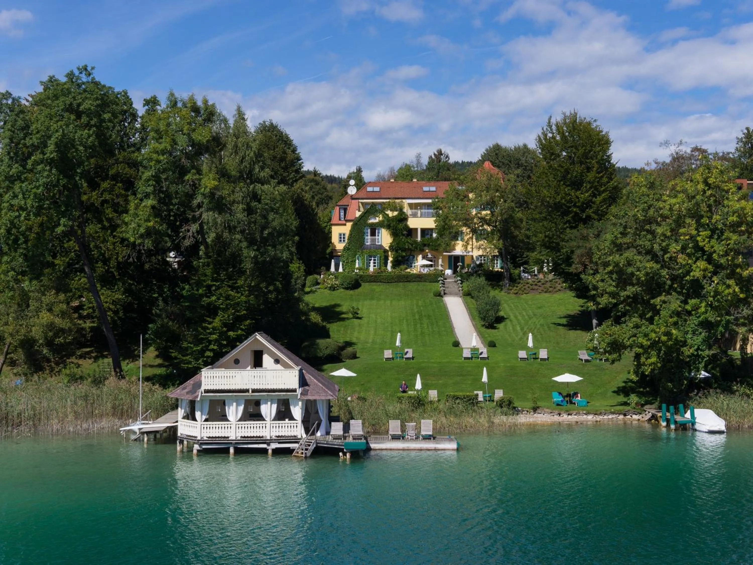 Summer in Hotel Seeschlößl Velden