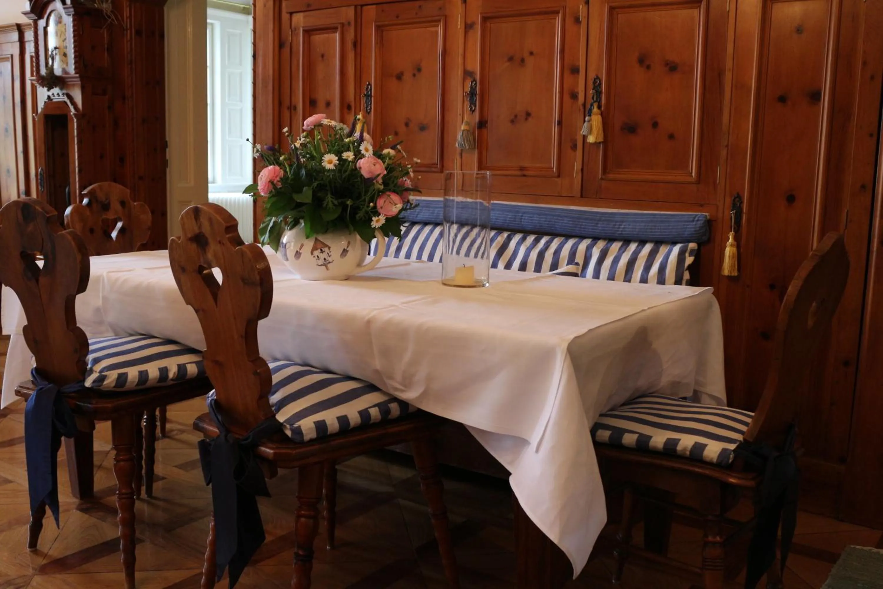 Restaurant/places to eat in Hotel Seeschlößl Velden