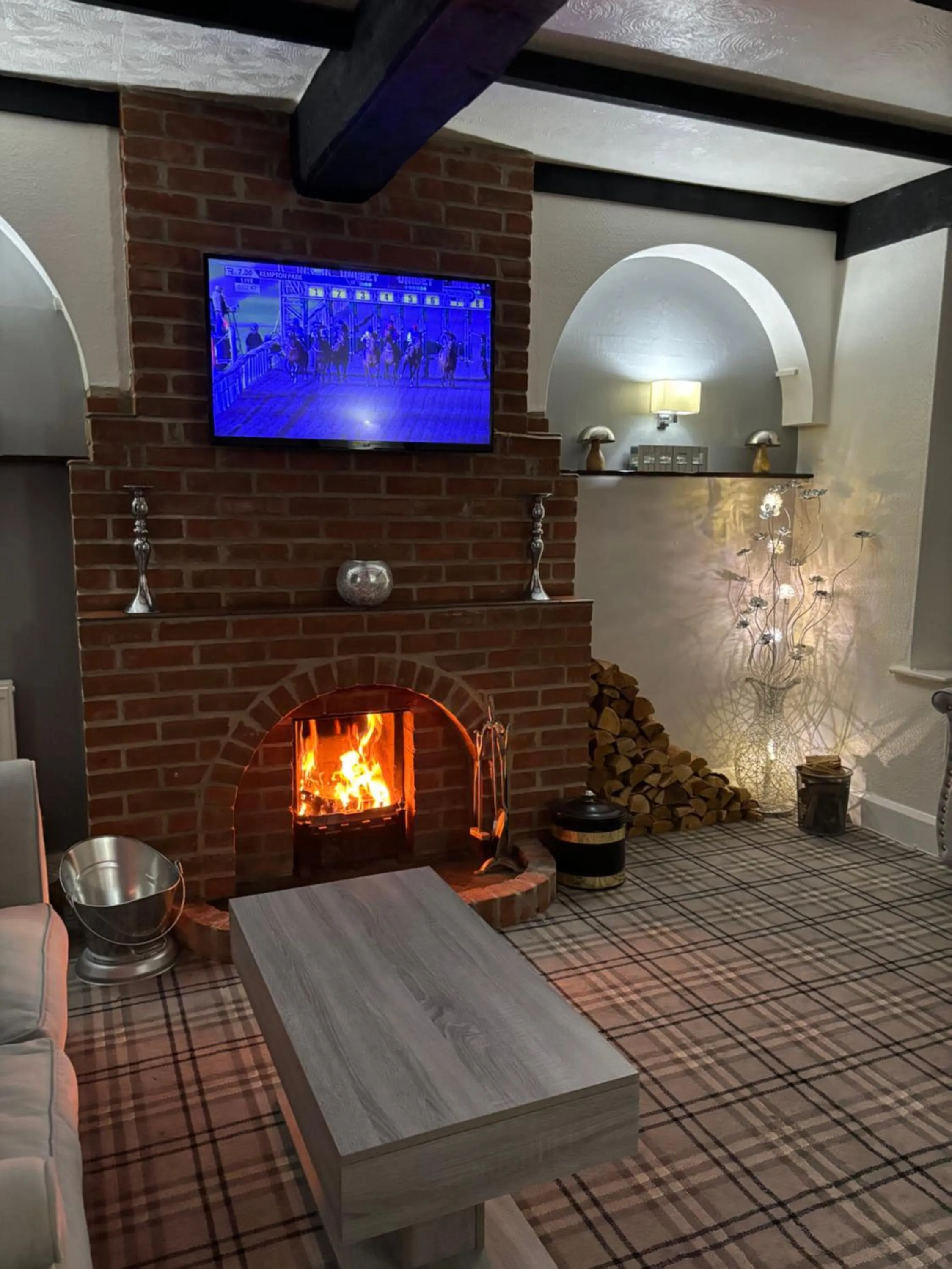 Living room in The Saxby Hotel