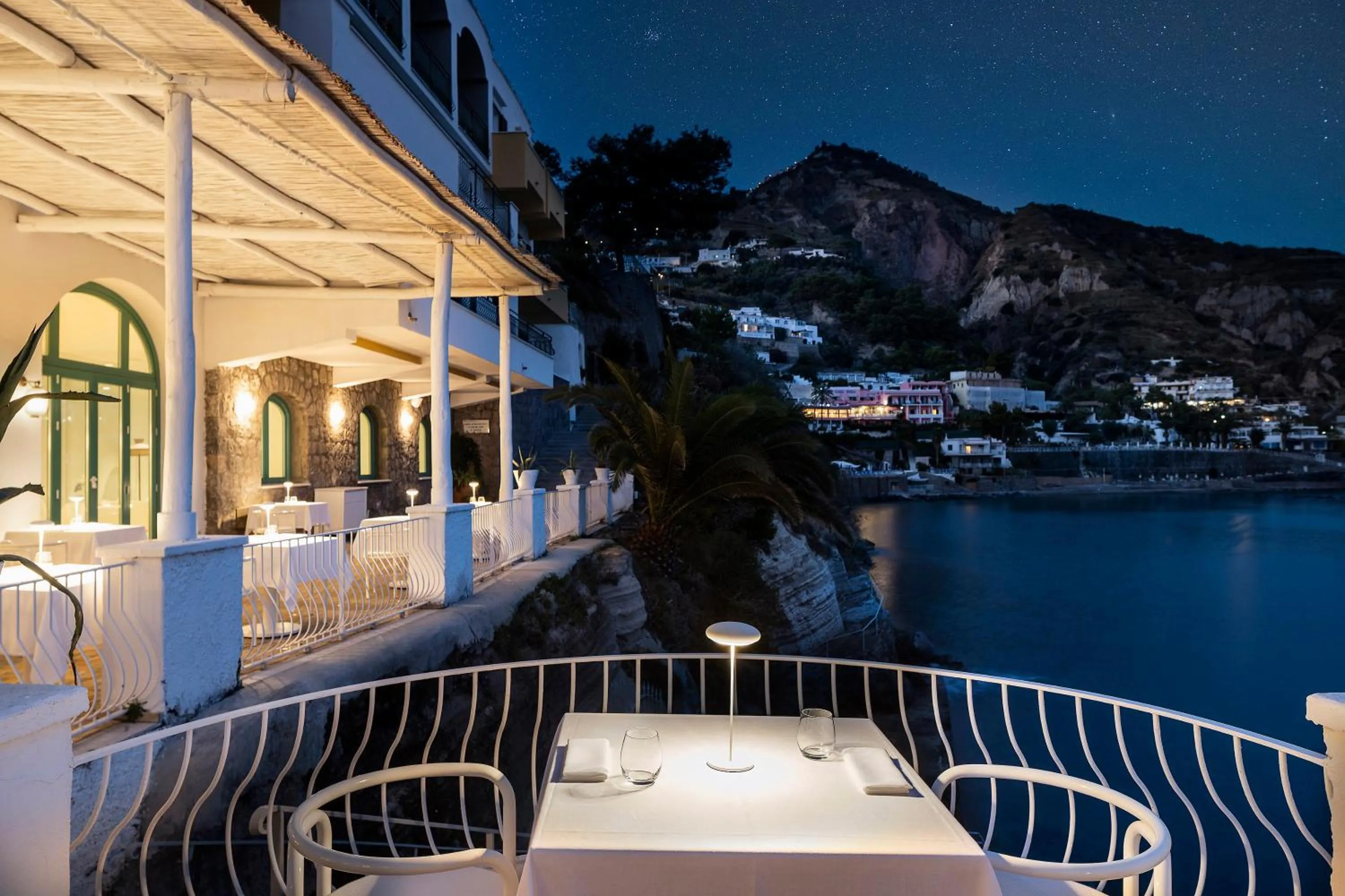 Restaurant/places to eat in Miramare Sea Resort & Spa