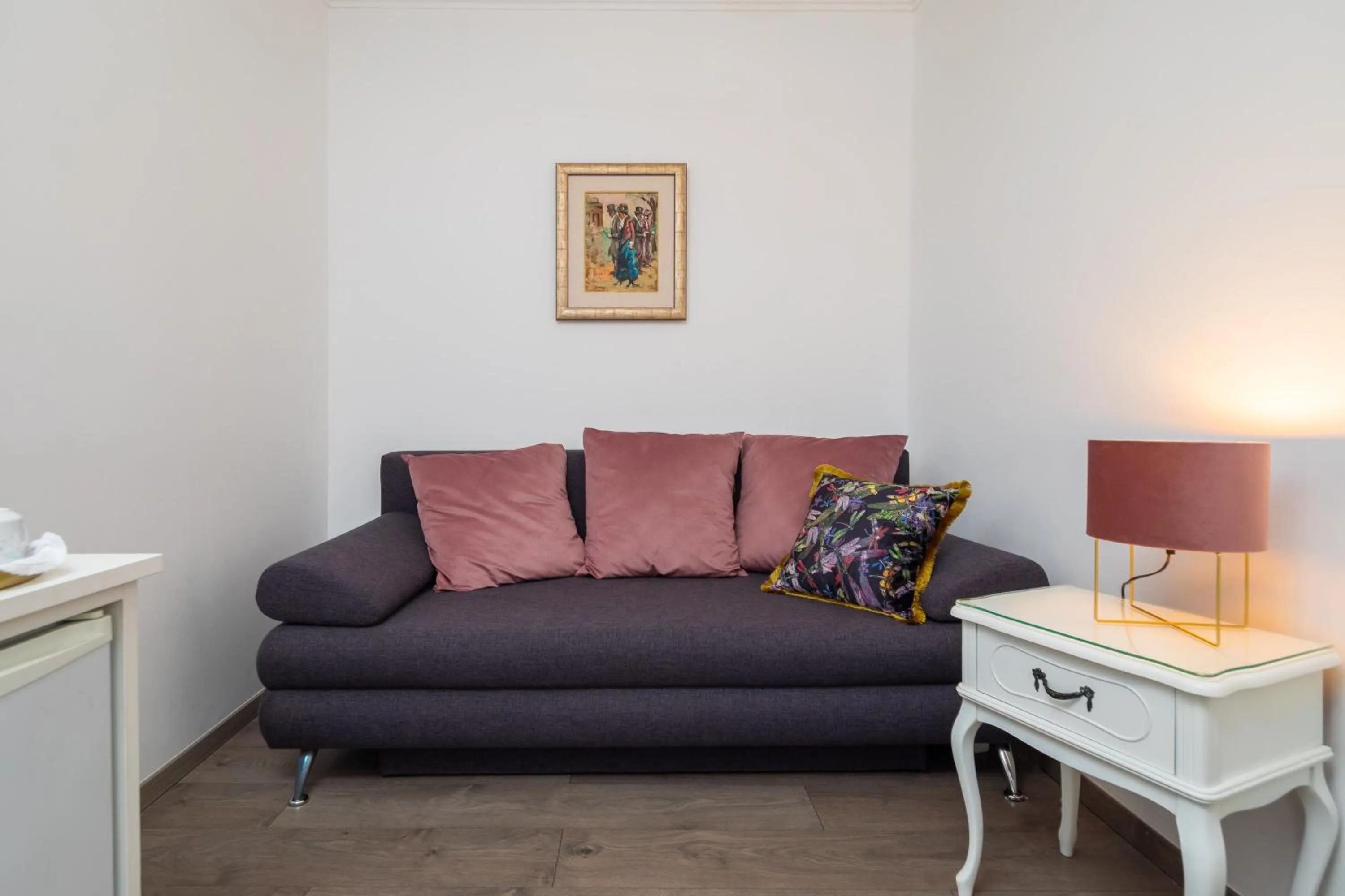 Living room in Romantic Luxury Rooms