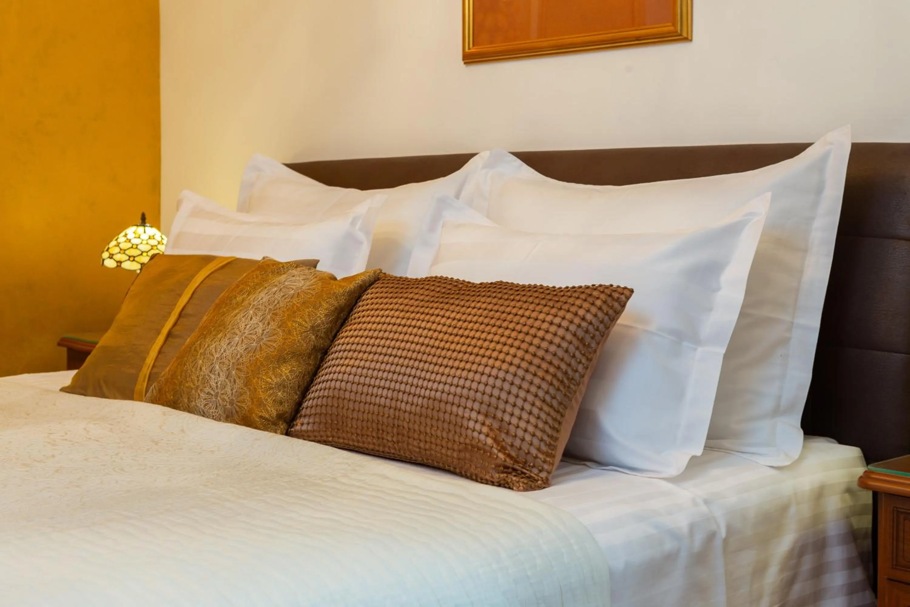 Bedroom, Bed in Romantic Luxury Rooms