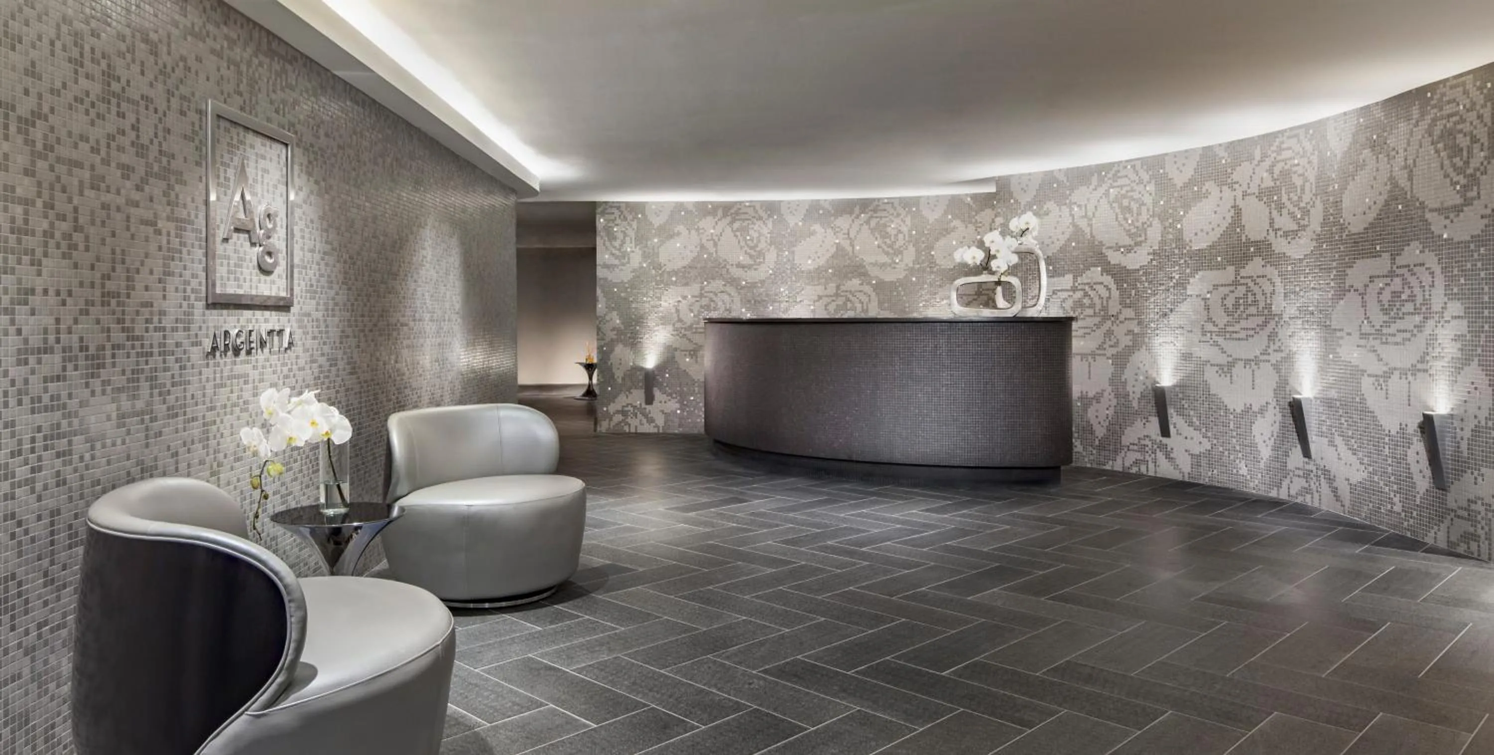 Spa and wellness centre/facilities in The Watergate Hotel Georgetown