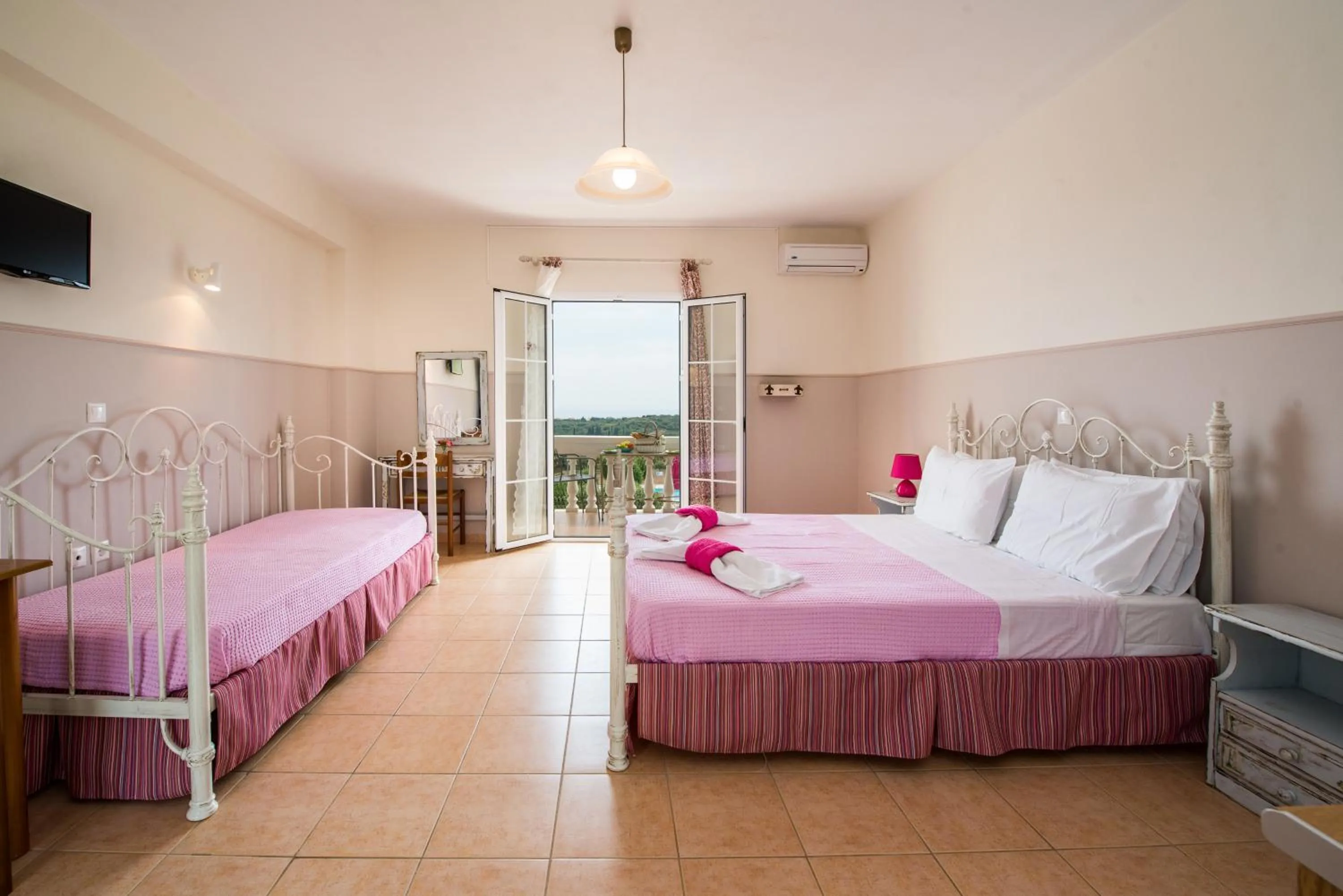 Bedroom in Elaias Gi Residence