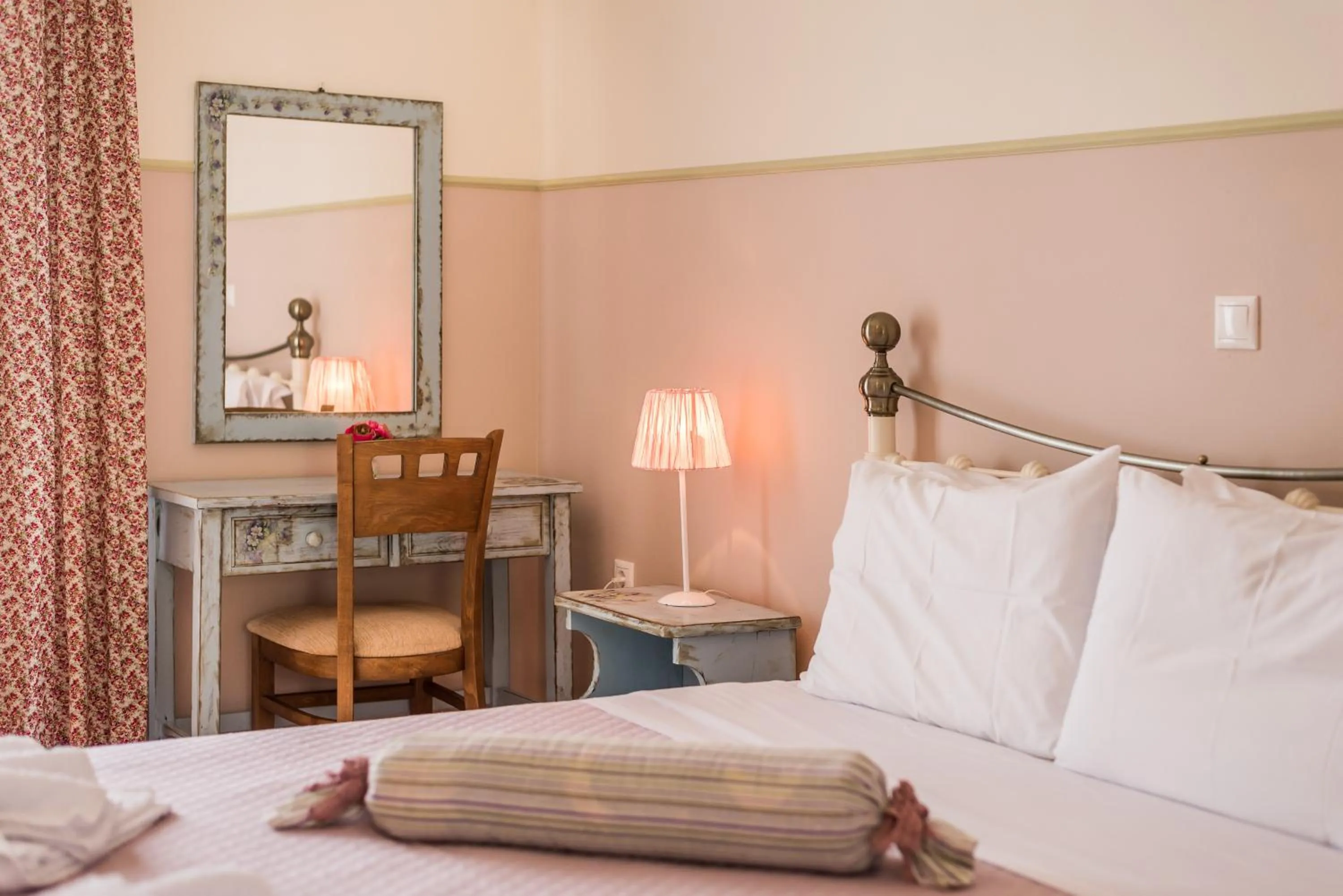 Bedroom in Elaias Gi Residence