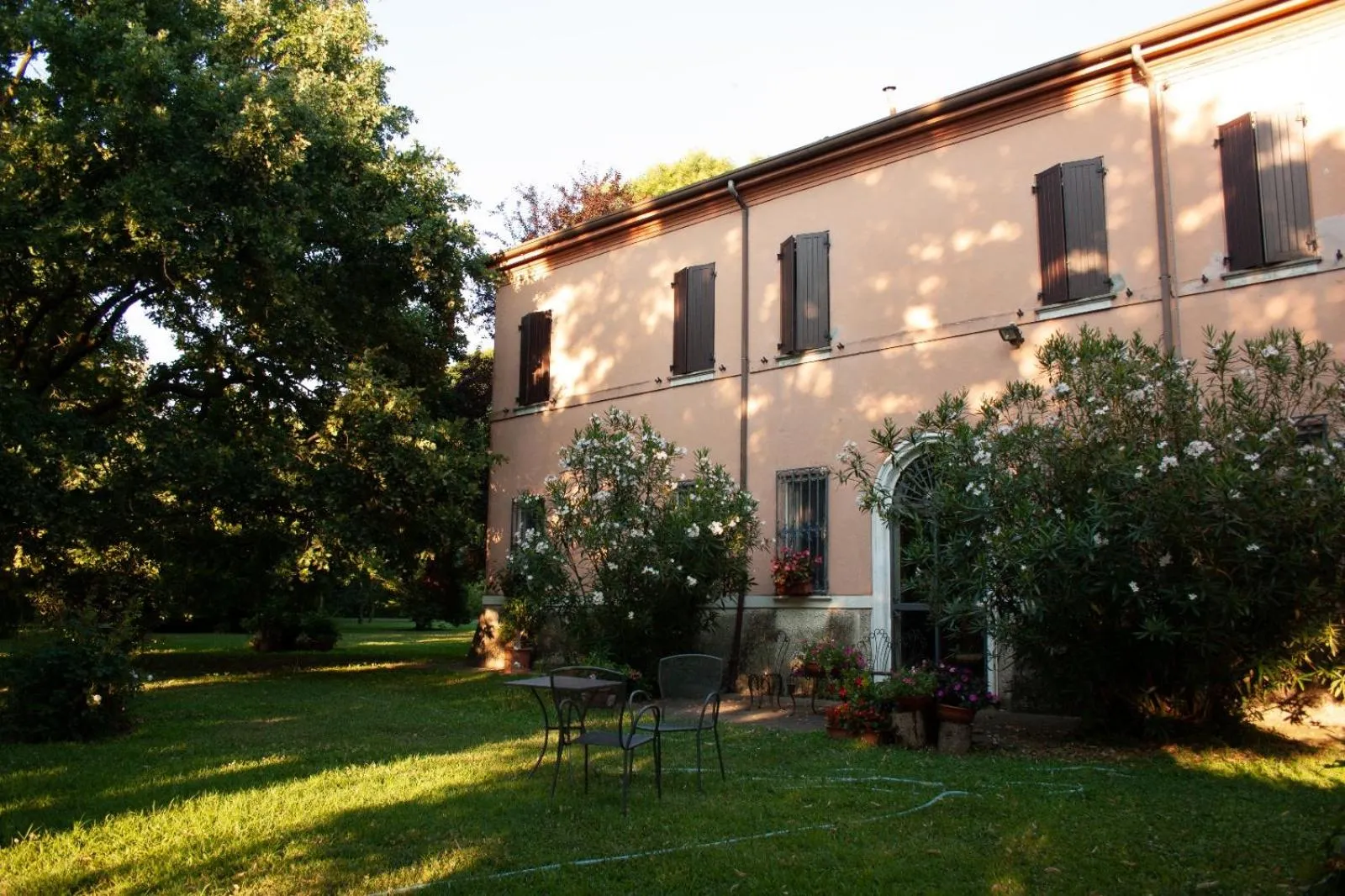 Property building in Cà Morari