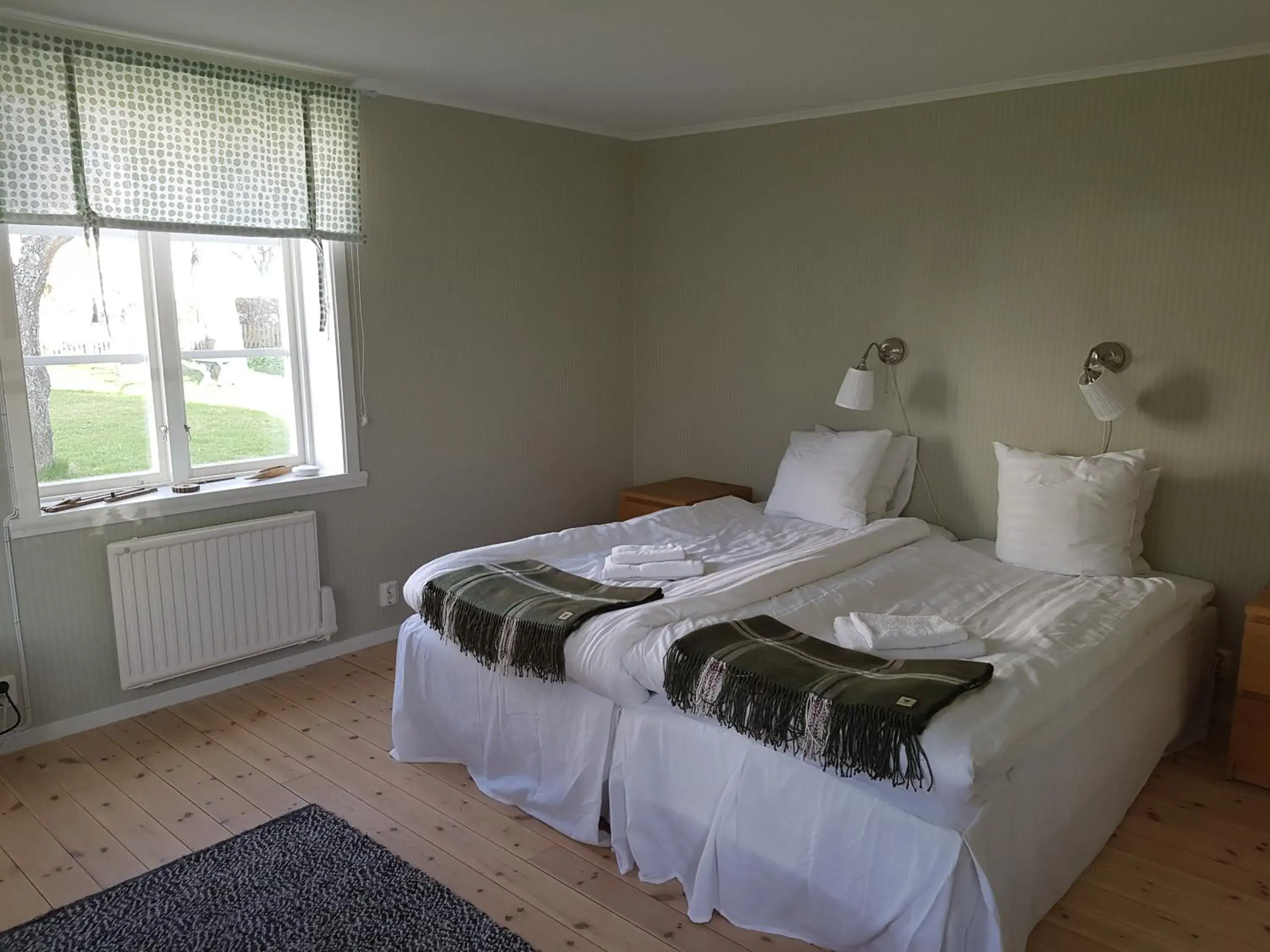 Double or Twin Room with Shared Bathroom - single occupancy in Skänninge Bed & Breakfast Double or Twin Room with Shared Bathroom - single occupancy in Skänninge Bed & Breakfast