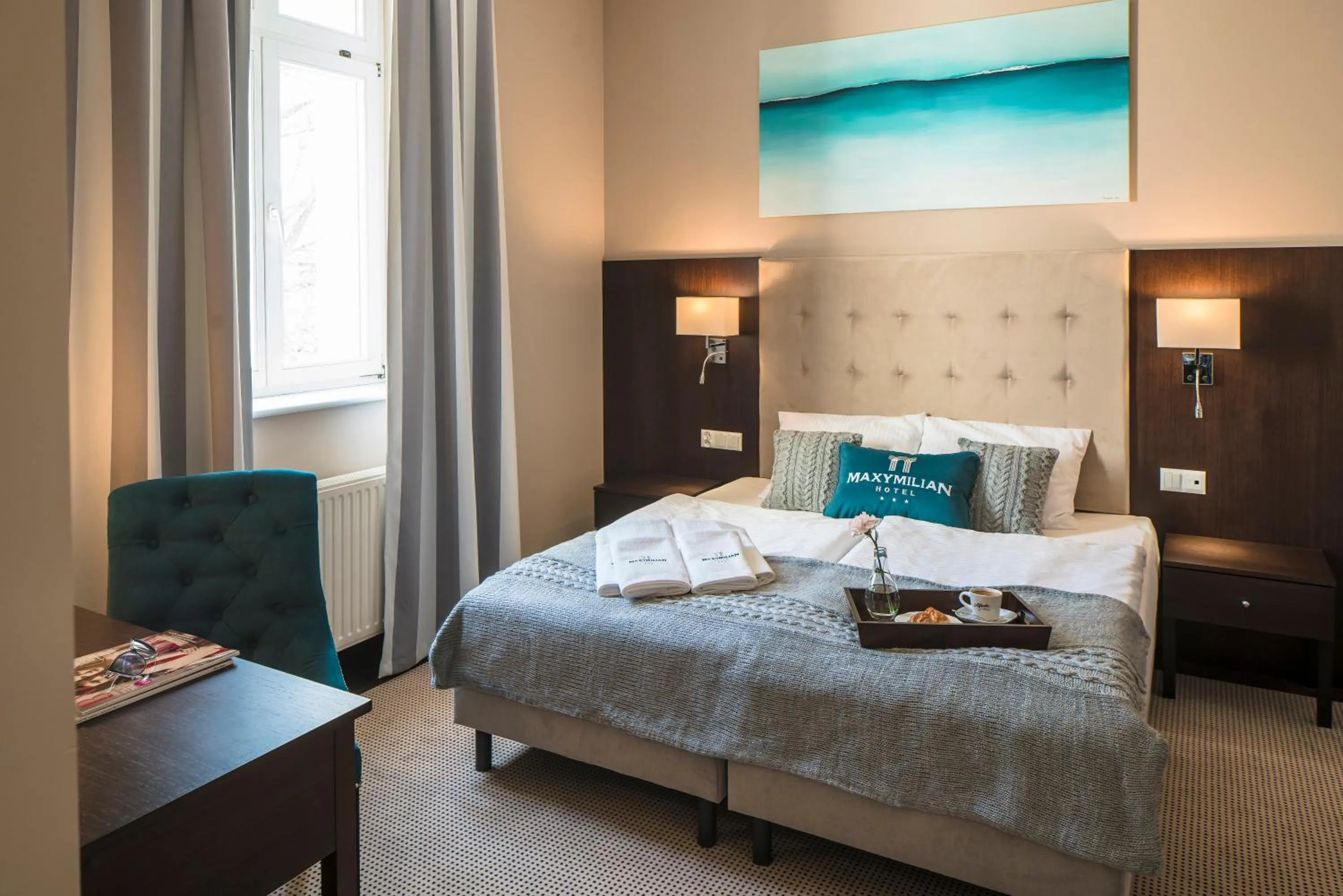 Photo of the whole room, Bed in Maxymilian Unique Hotel - Adults Only