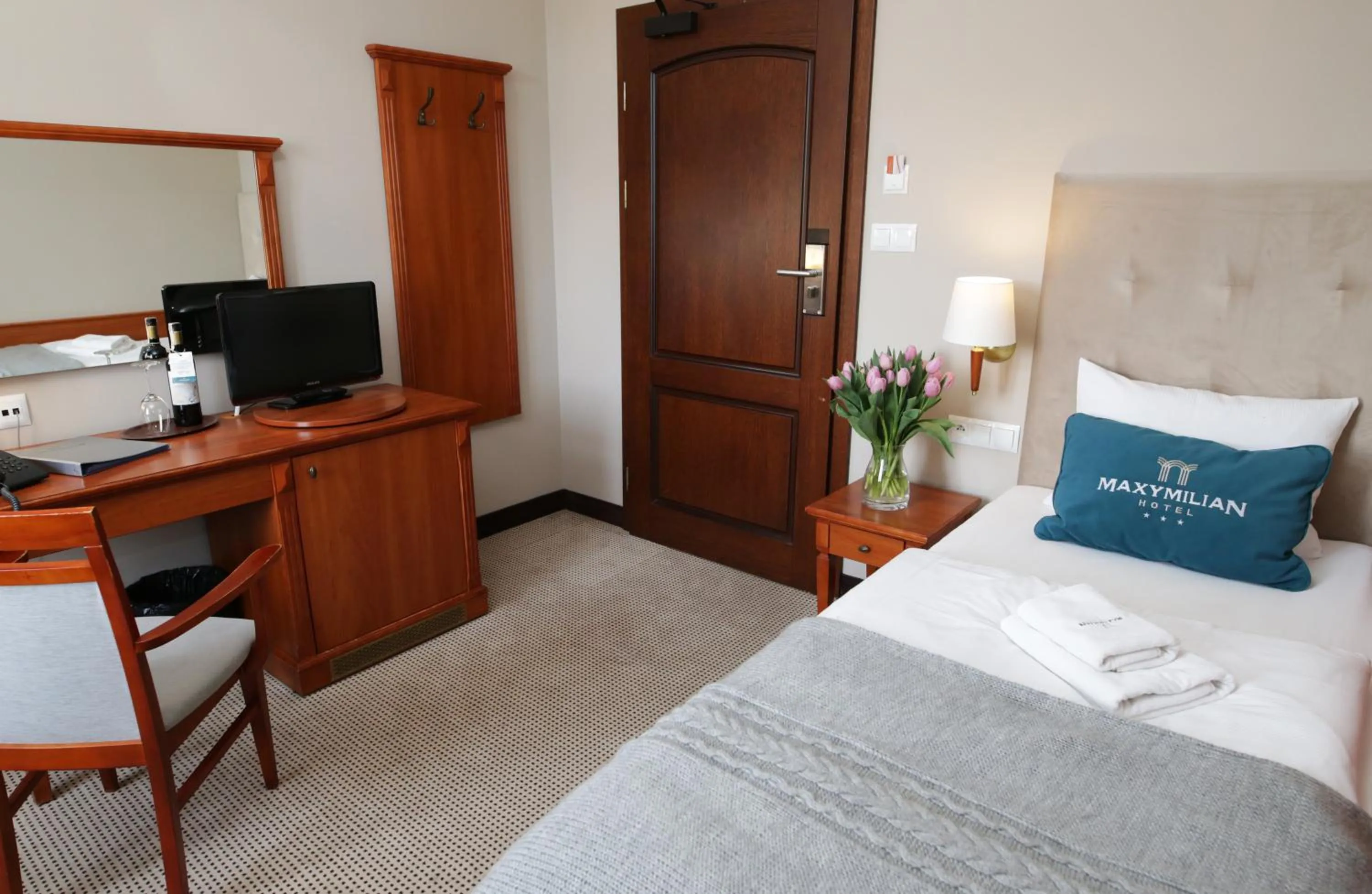 Bed in Maxymilian Unique Hotel - Adults Only