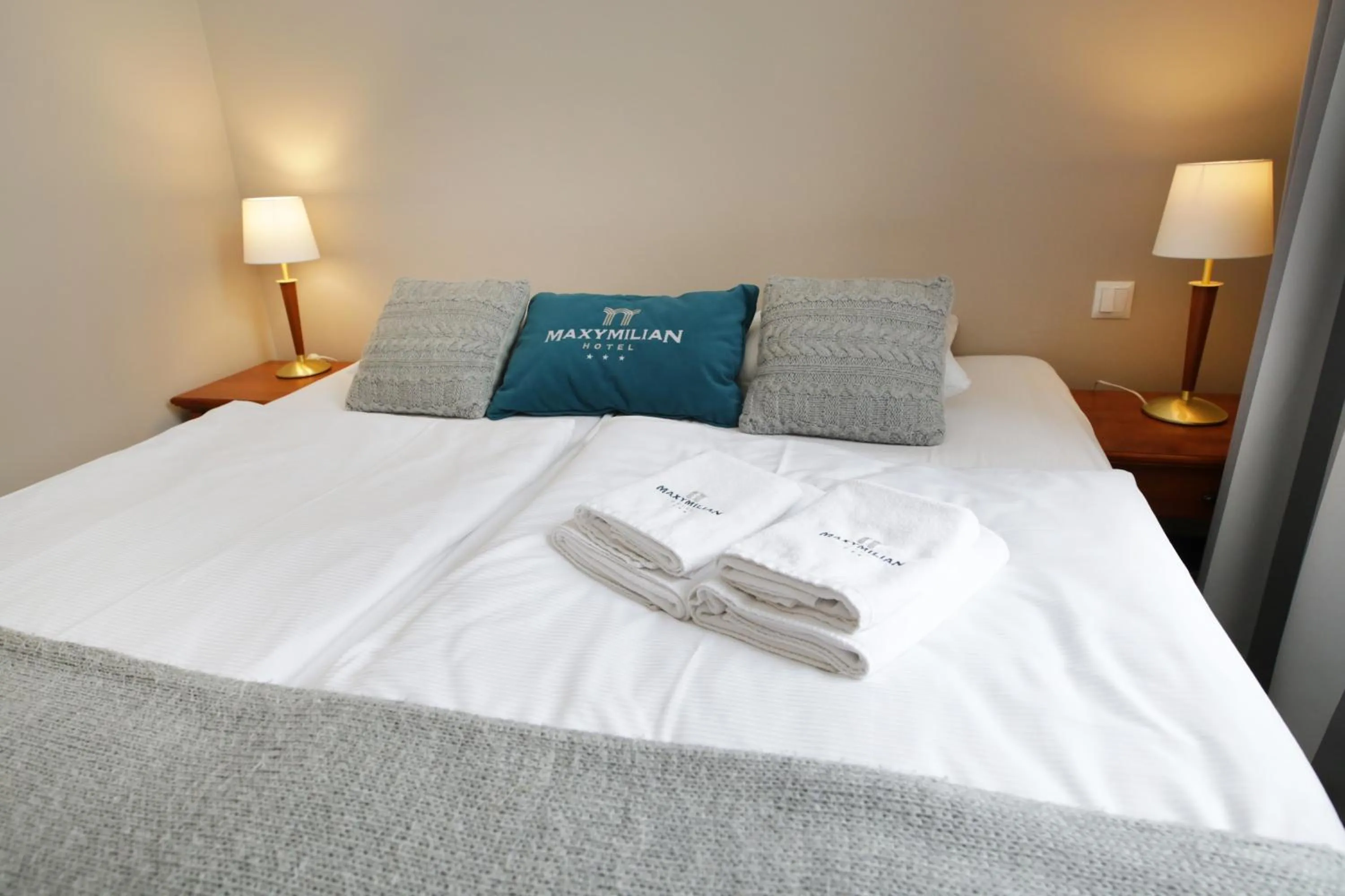 Bed in Maxymilian Unique Hotel - Adults Only