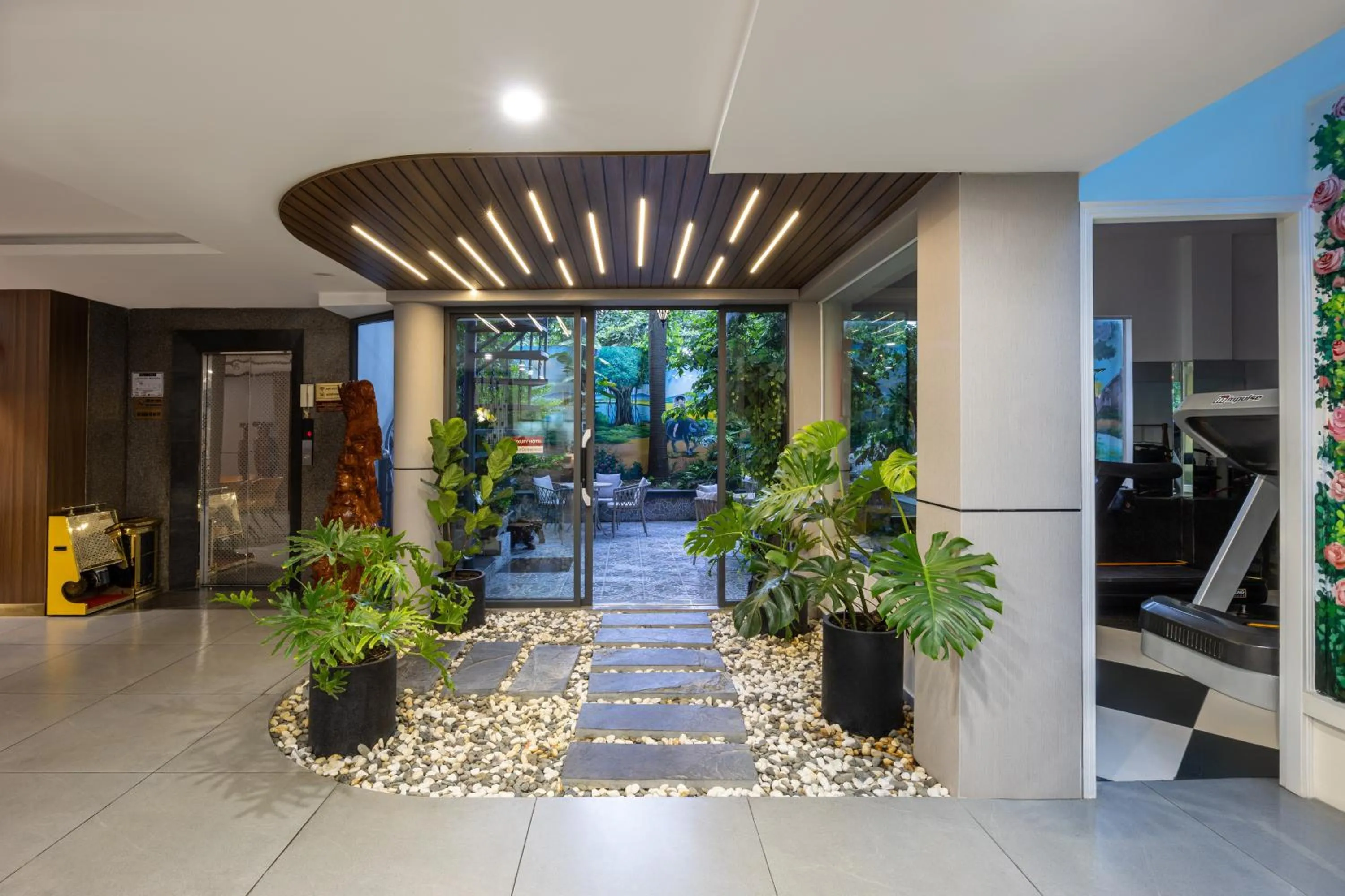 Seating area in A25 Hotel - 65G Nguyen Thai Hoc