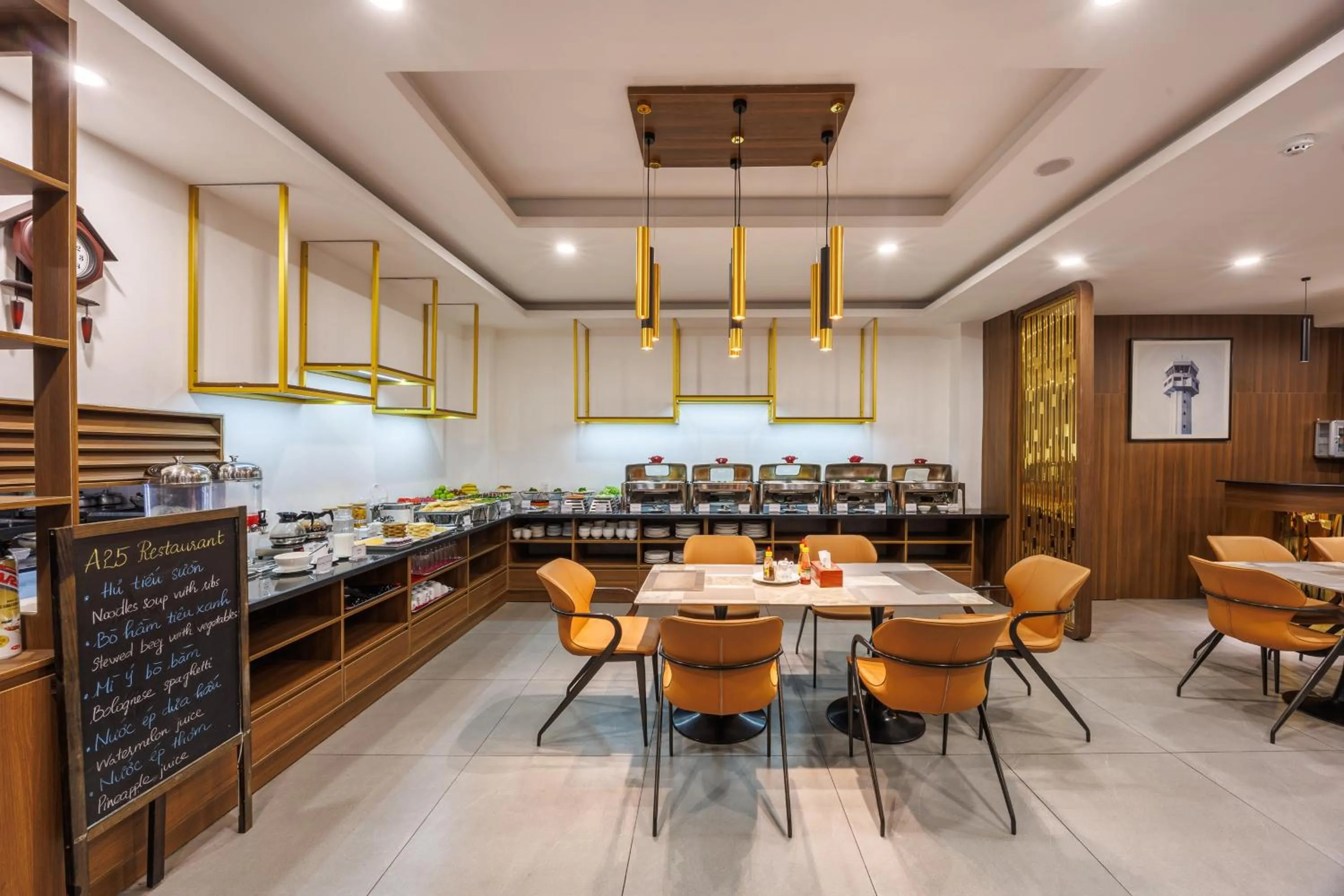 Restaurant/places to eat in A25 Hotel - 65G Nguyen Thai Hoc