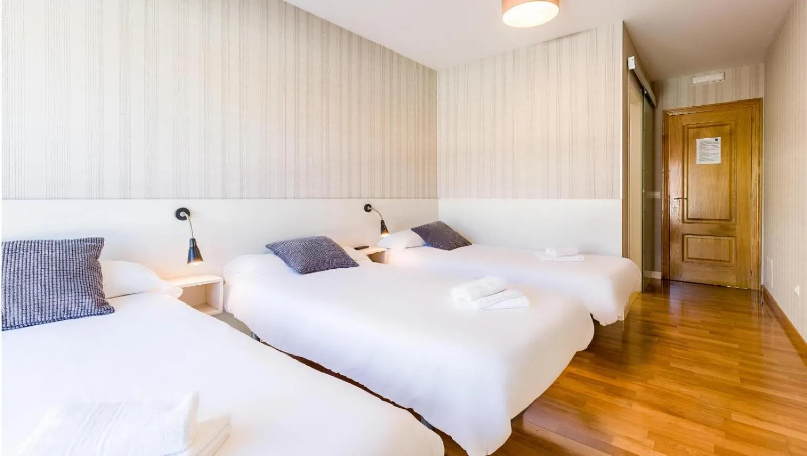 Photo of the whole room, Bed in Pensión 9 de Abril