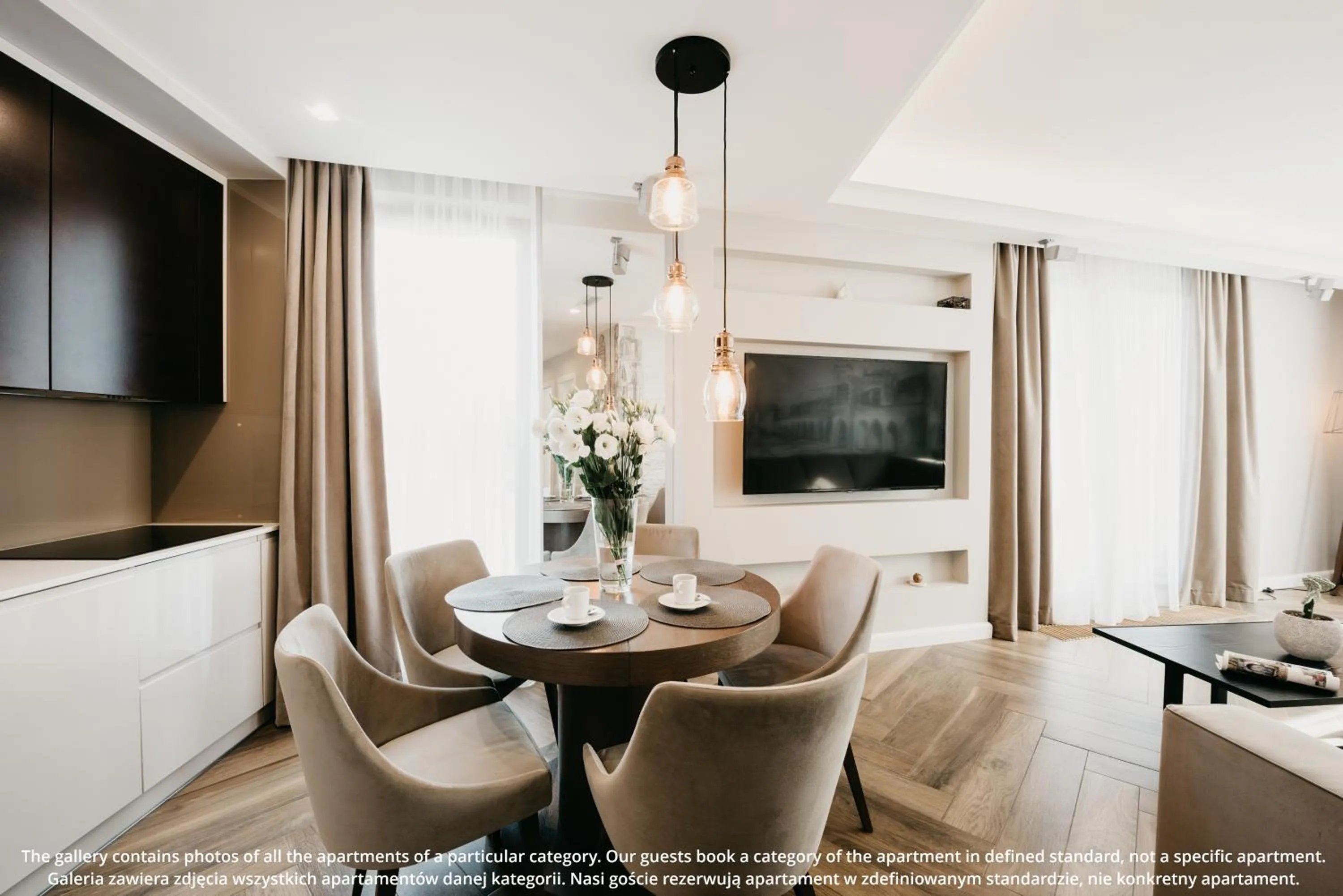 TV and multimedia in EXCLUSIVE Aparthotel Kraków Browar Lubicz