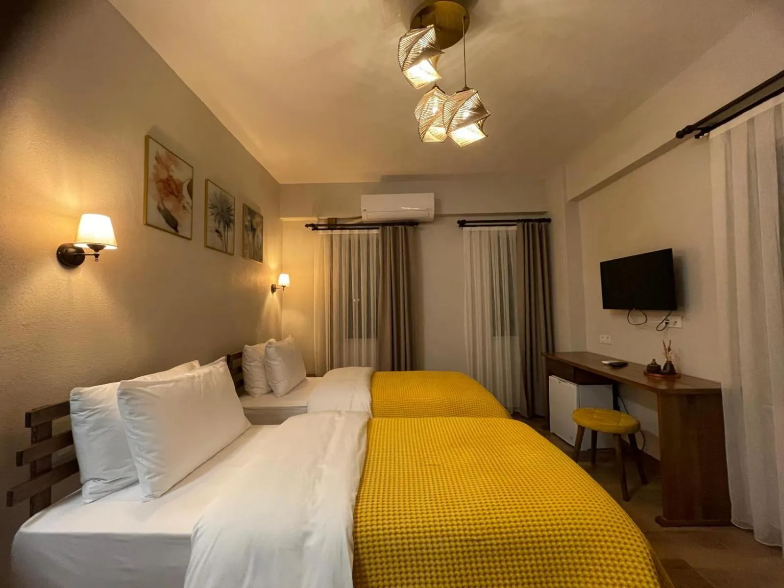 Bed in Kyla Kocadere Mansion