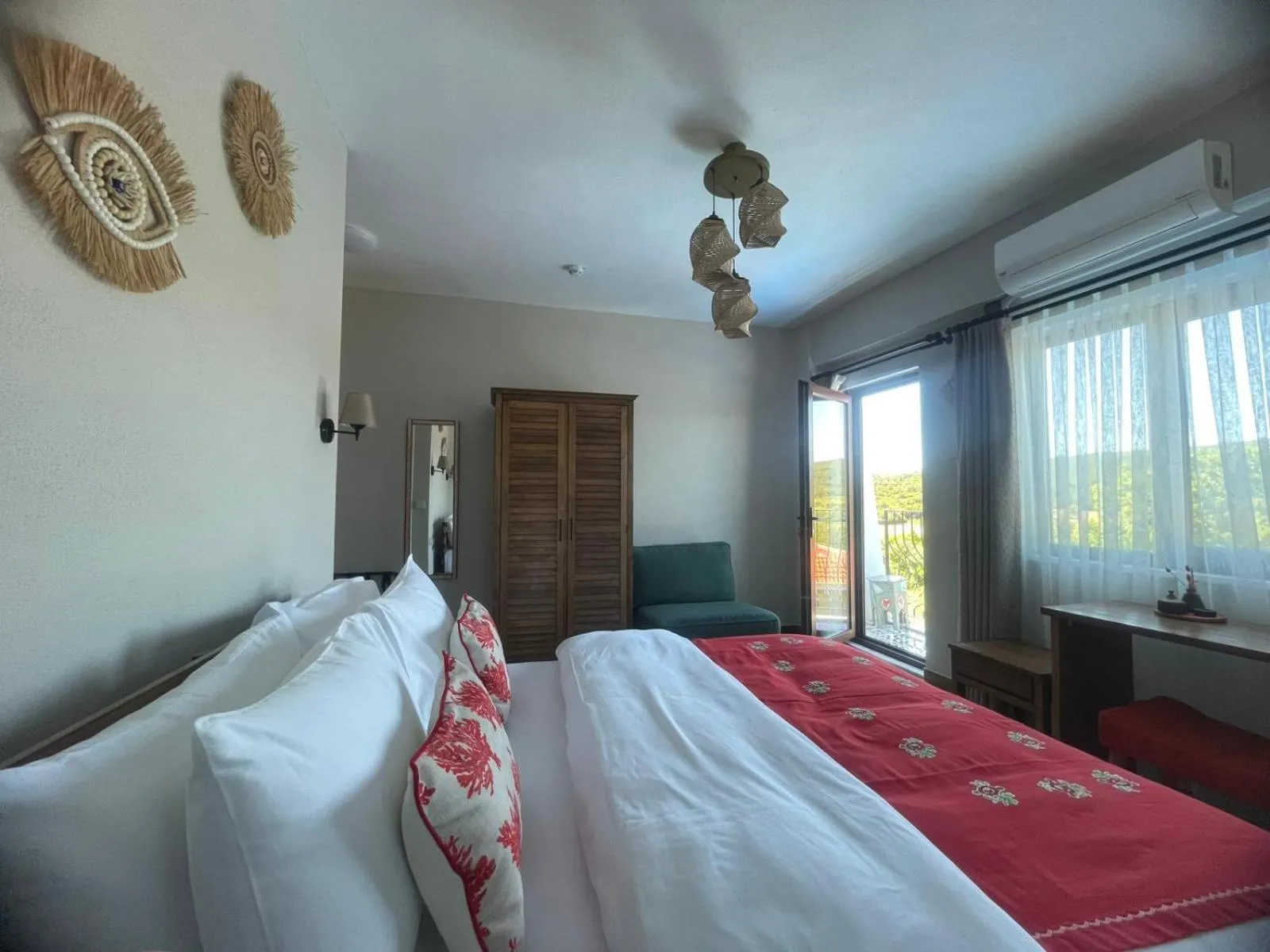 Bed in Kyla Kocadere Mansion