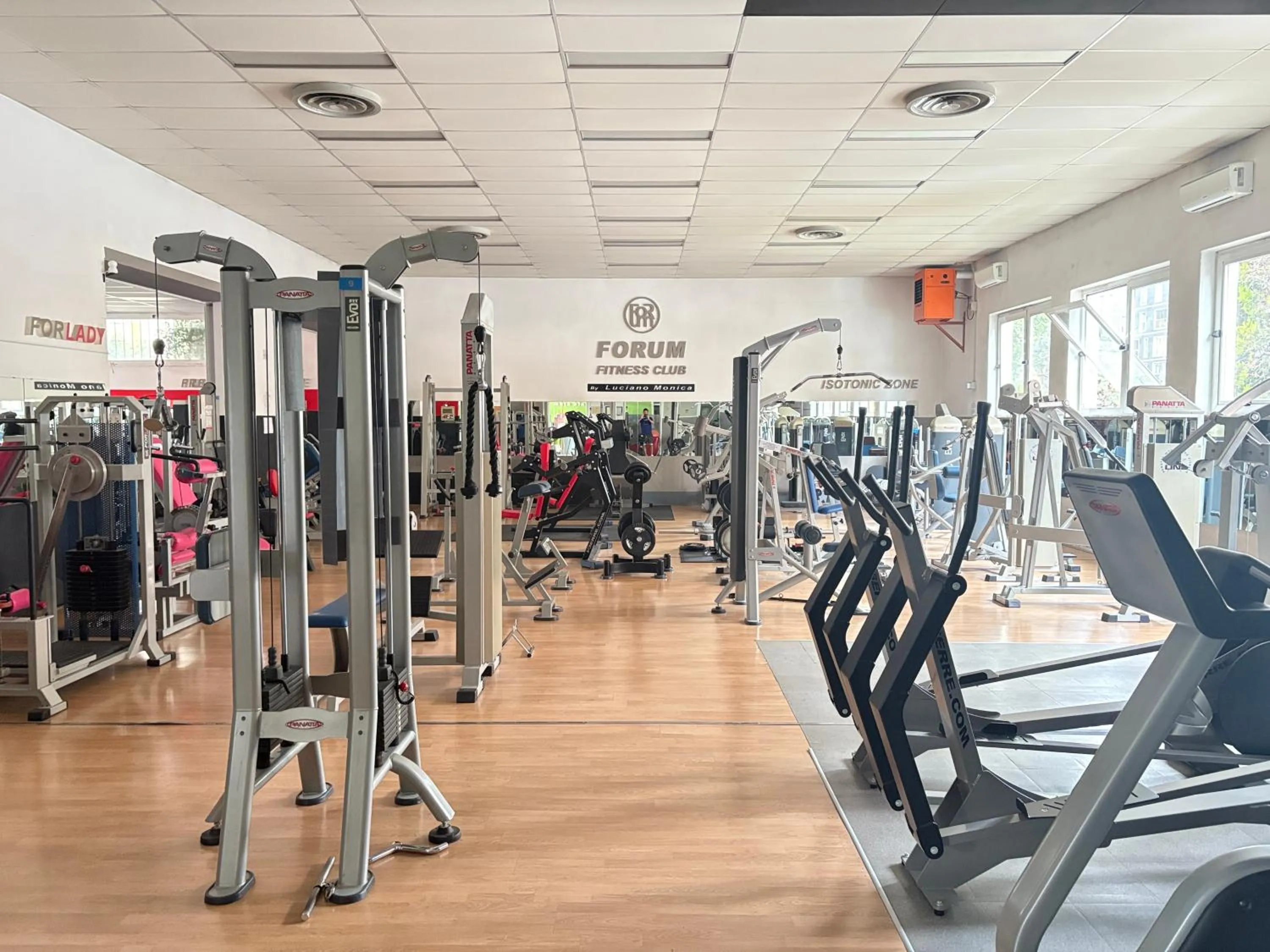 Fitness centre/facilities in Forum Guest House FREE Private Parking