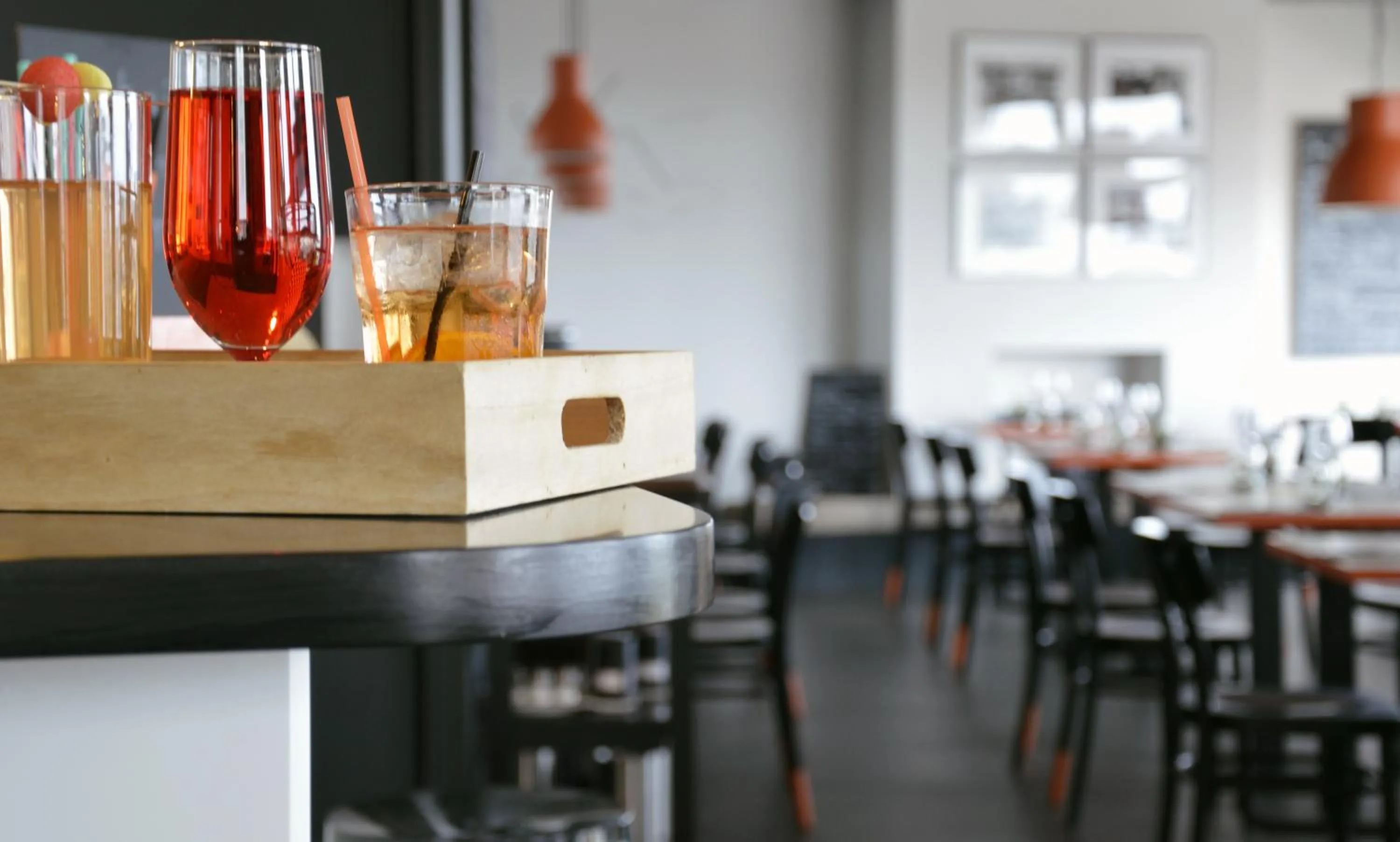 Restaurant/places to eat in Logis Hotel Du Port