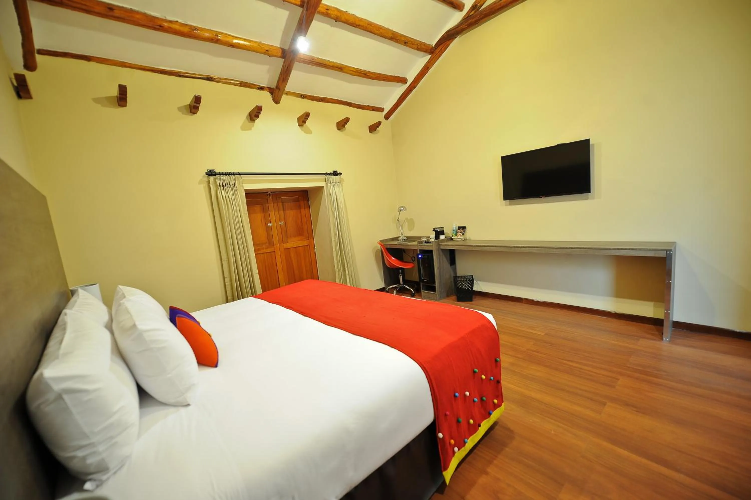 Bed in Union Hotel Cusco