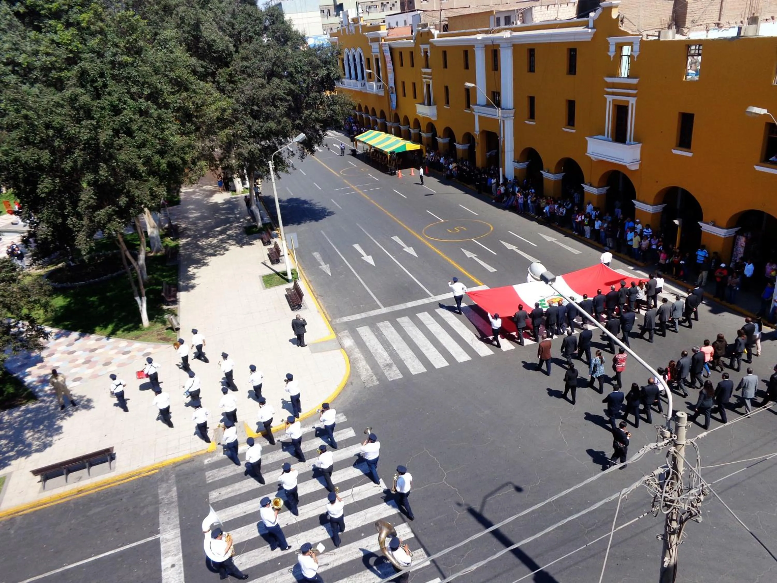 Property building in Hotel Colon Plaza