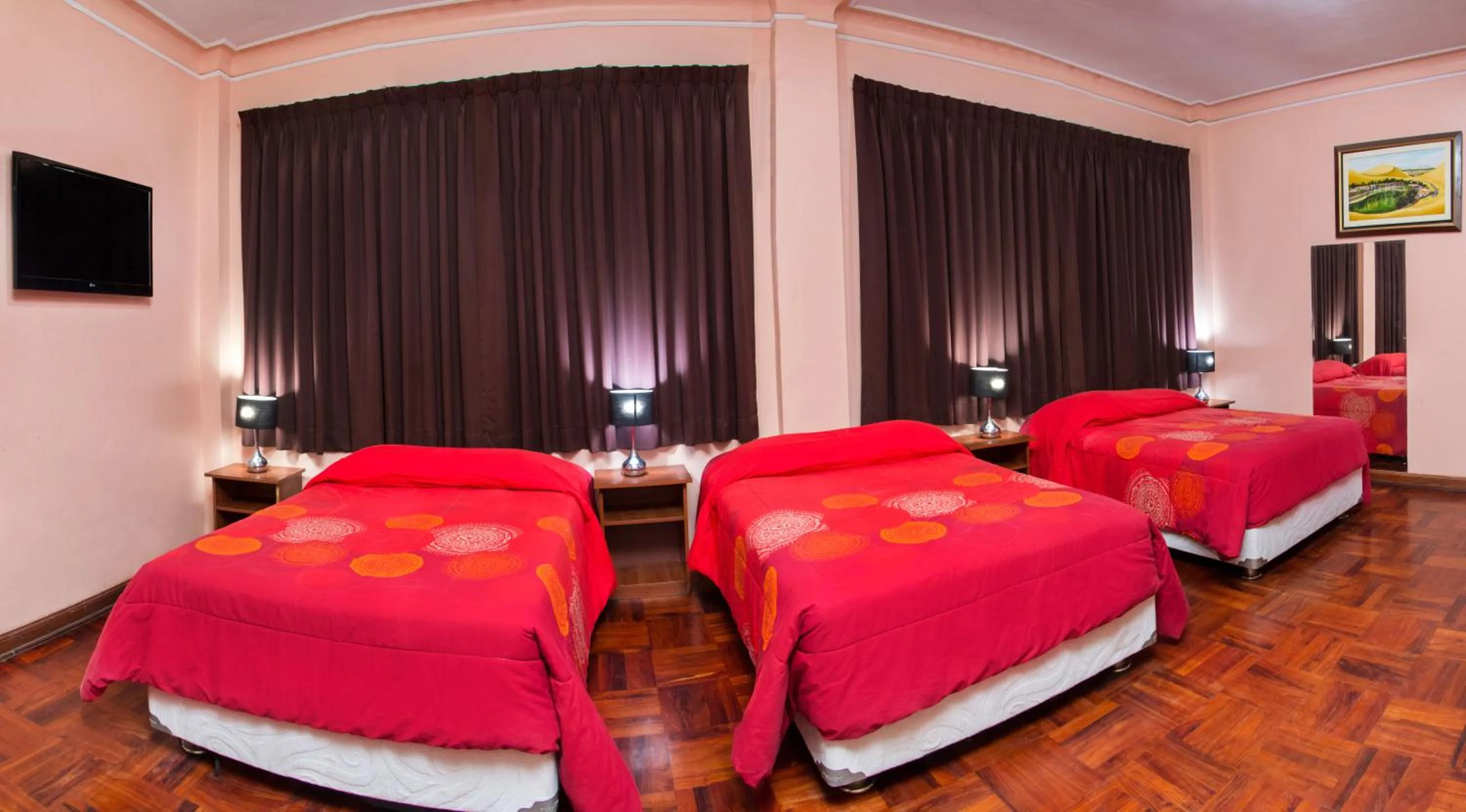 Bed in Hotel Colon Plaza