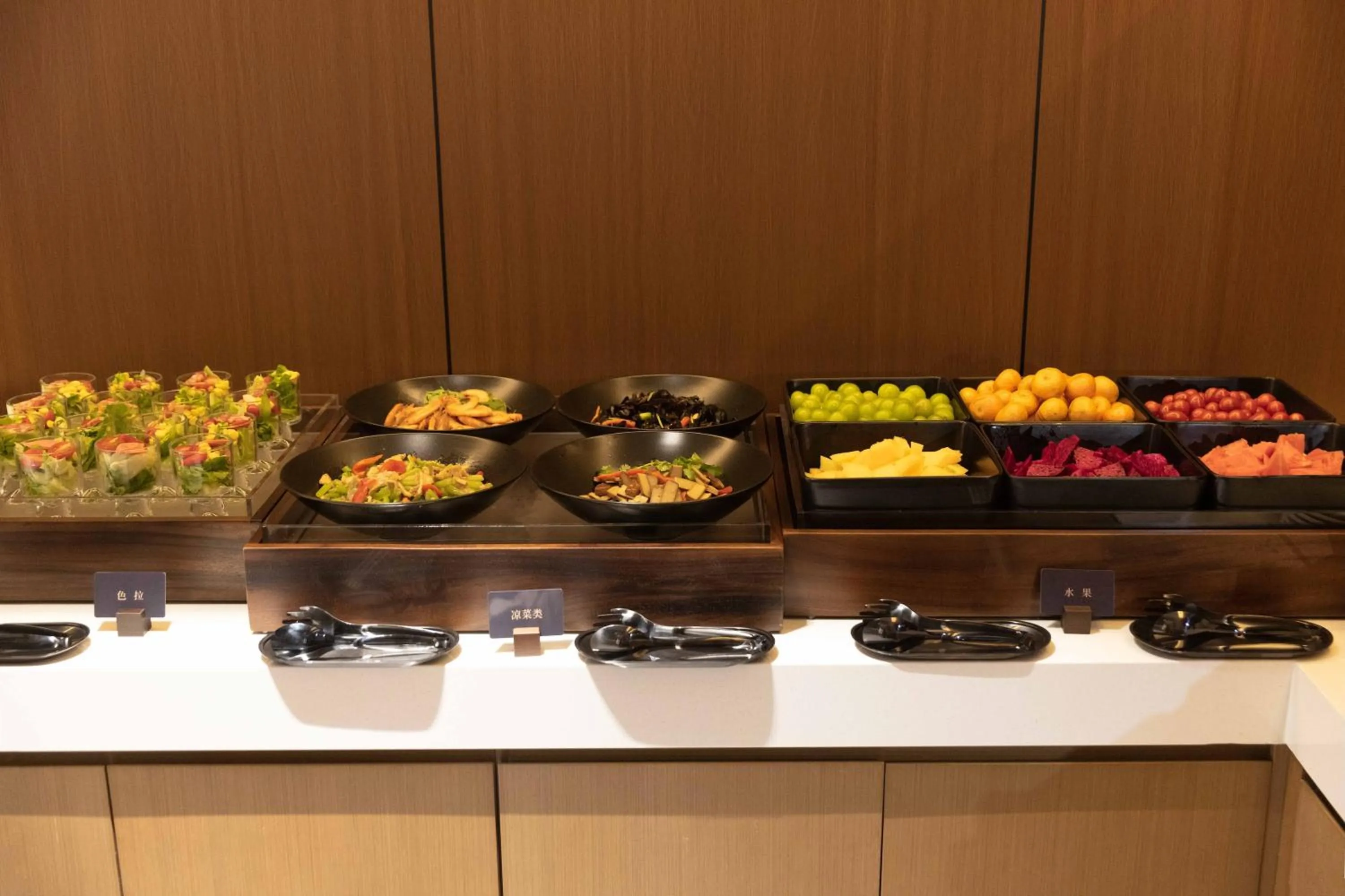 Breakfast in Atour Hotel Hangzhou Xiaoshan Airport Airport Town