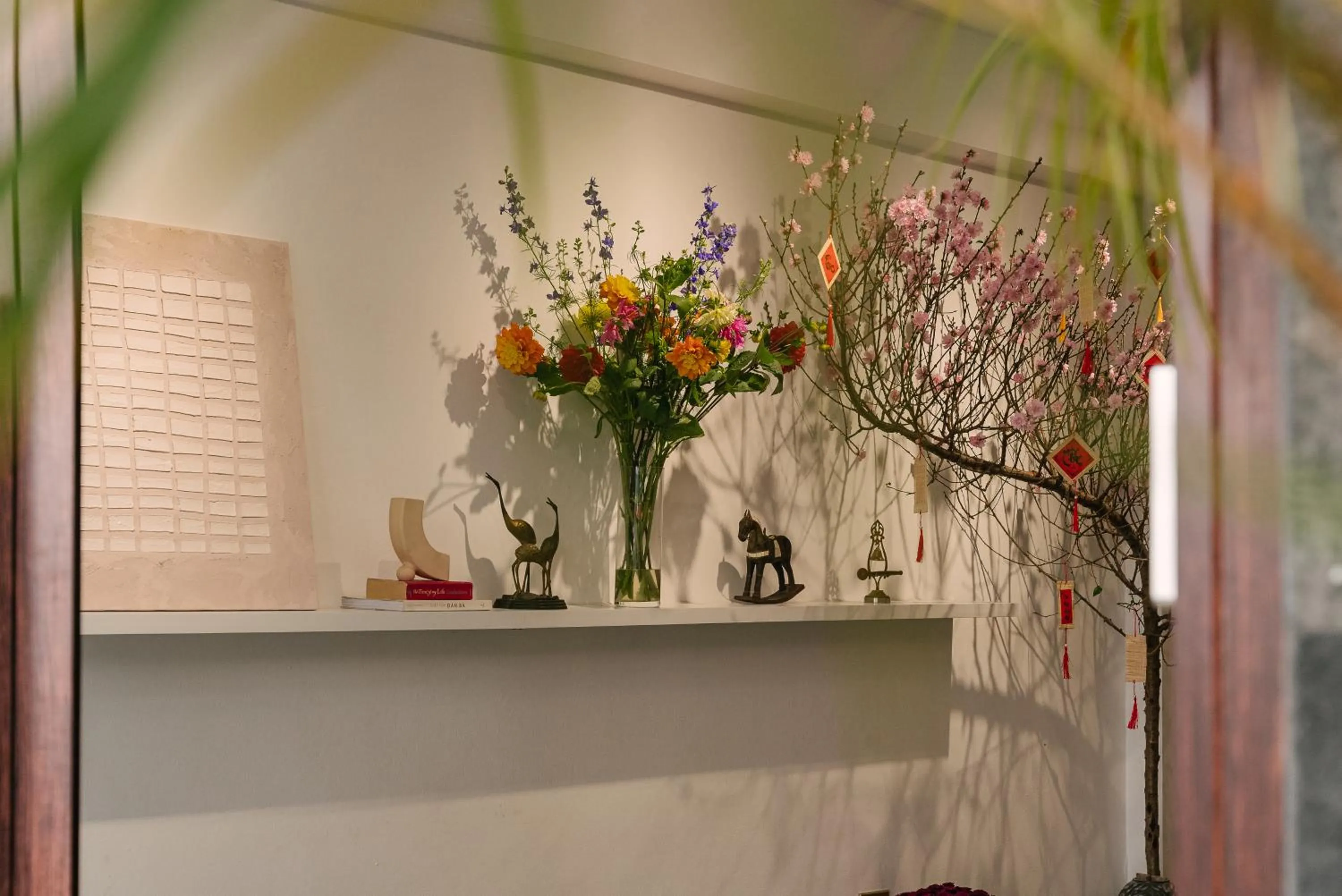 Decorative detail in An Nguyen Lakeside Residence