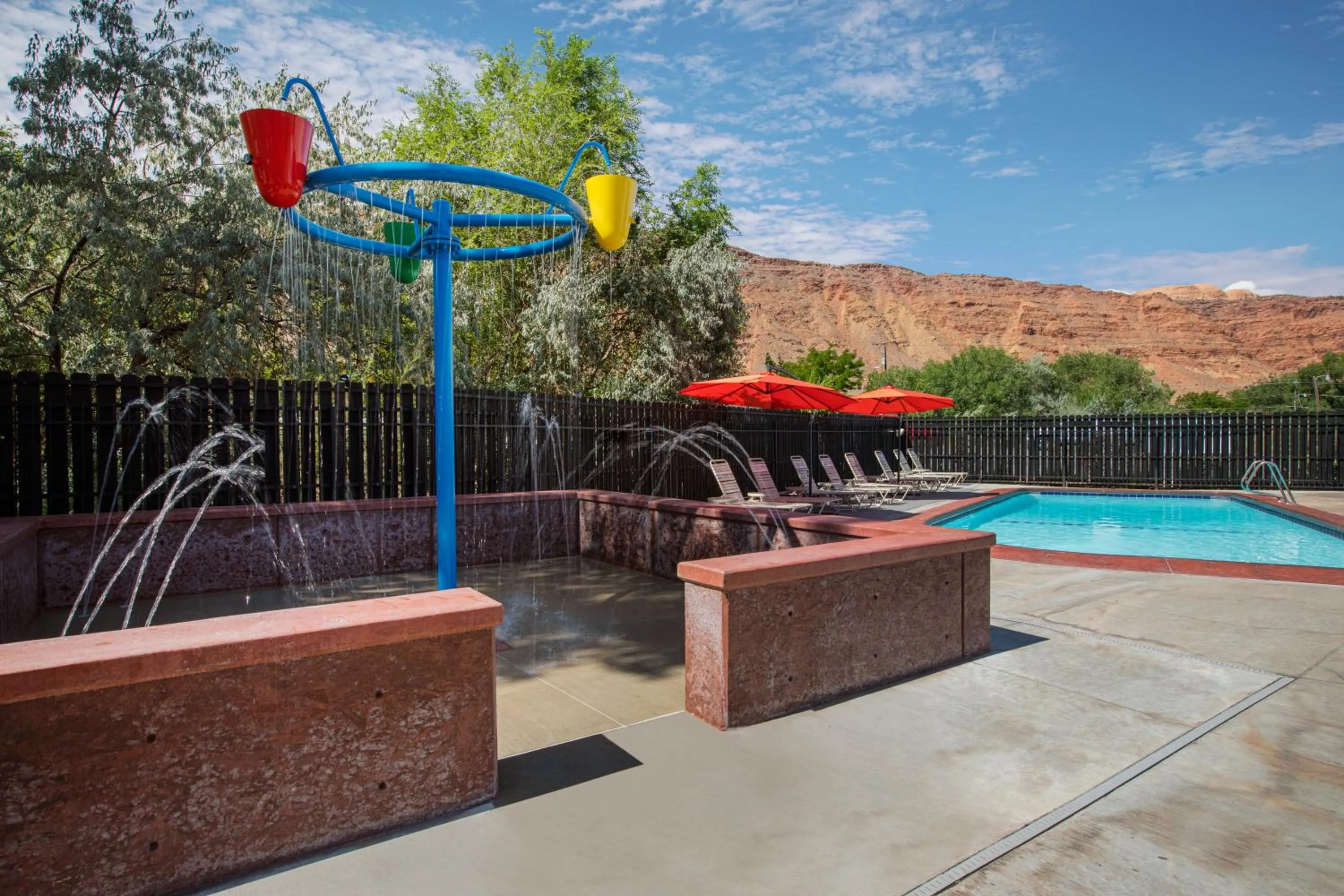 Swimming pool in Sun Outdoors Moab Downtown